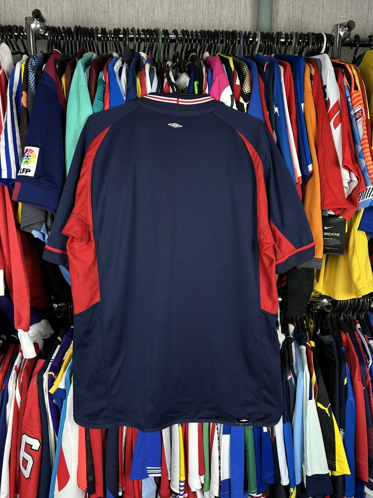 Umbro Umbro England 2002-2004 Away Shirt Football Soccer Jersey Size US XL / EU 56 / 4 - 5 Thumbnail