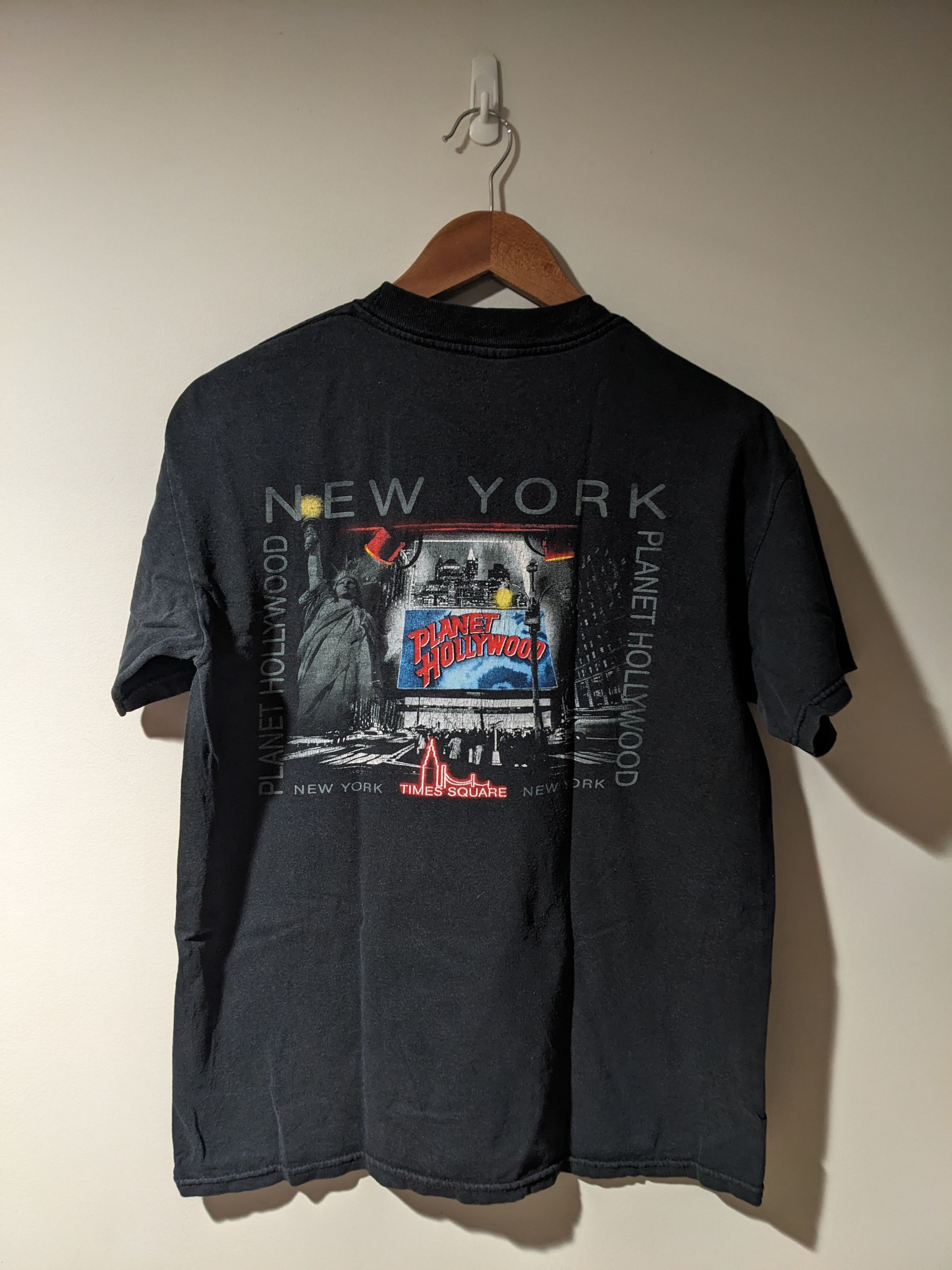 Planet Hollywood Planet Hollywood New York City Black Medium T-Shirt Size US M / EU 48-50 / 2 - 1 Thumbnail
