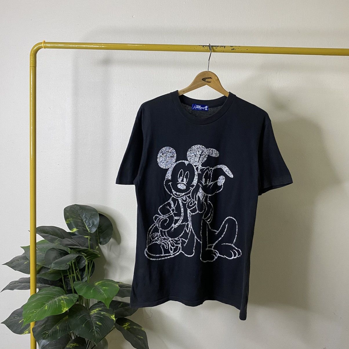 Mickey Mouse Vintage 90s Tokyo Disneyland T Shirt Size US M / EU 48-50 / 2 - 1 Thumbnail
