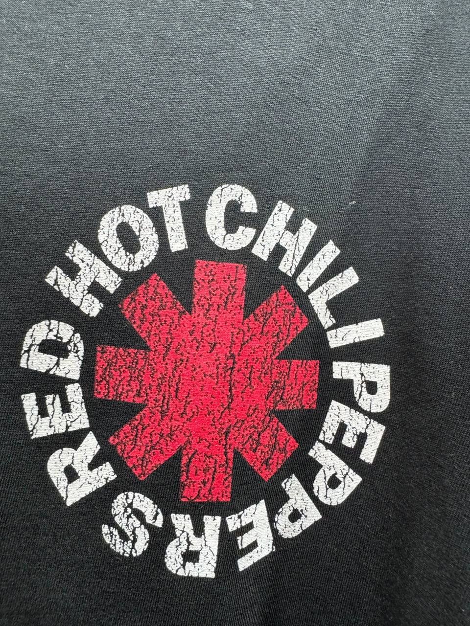 Band Tees Vintage Red Hot Chili Peppers Band Rock T-Shirt Size US XS / EU 42 / 0 - 3 Thumbnail
