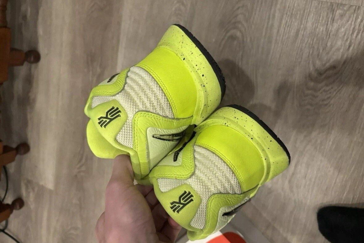 Nike Nike Kyrie Infinity Green EYBL peach Jam PROMO Size US 14 / EU 47 - 4 Thumbnail