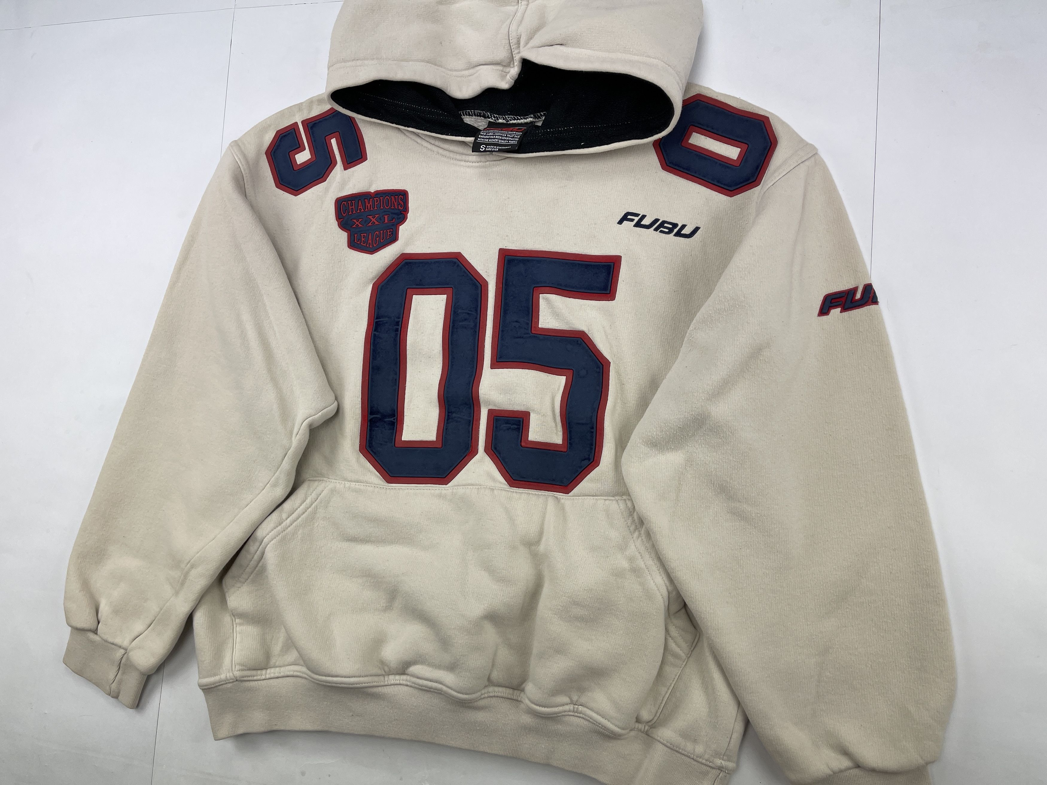 Fubu FUBU hoodie vintage 90s hip hop sweatshirt 1990s Y2K size S Size US S / EU 44-46 / 1 - 8 Thumbnail