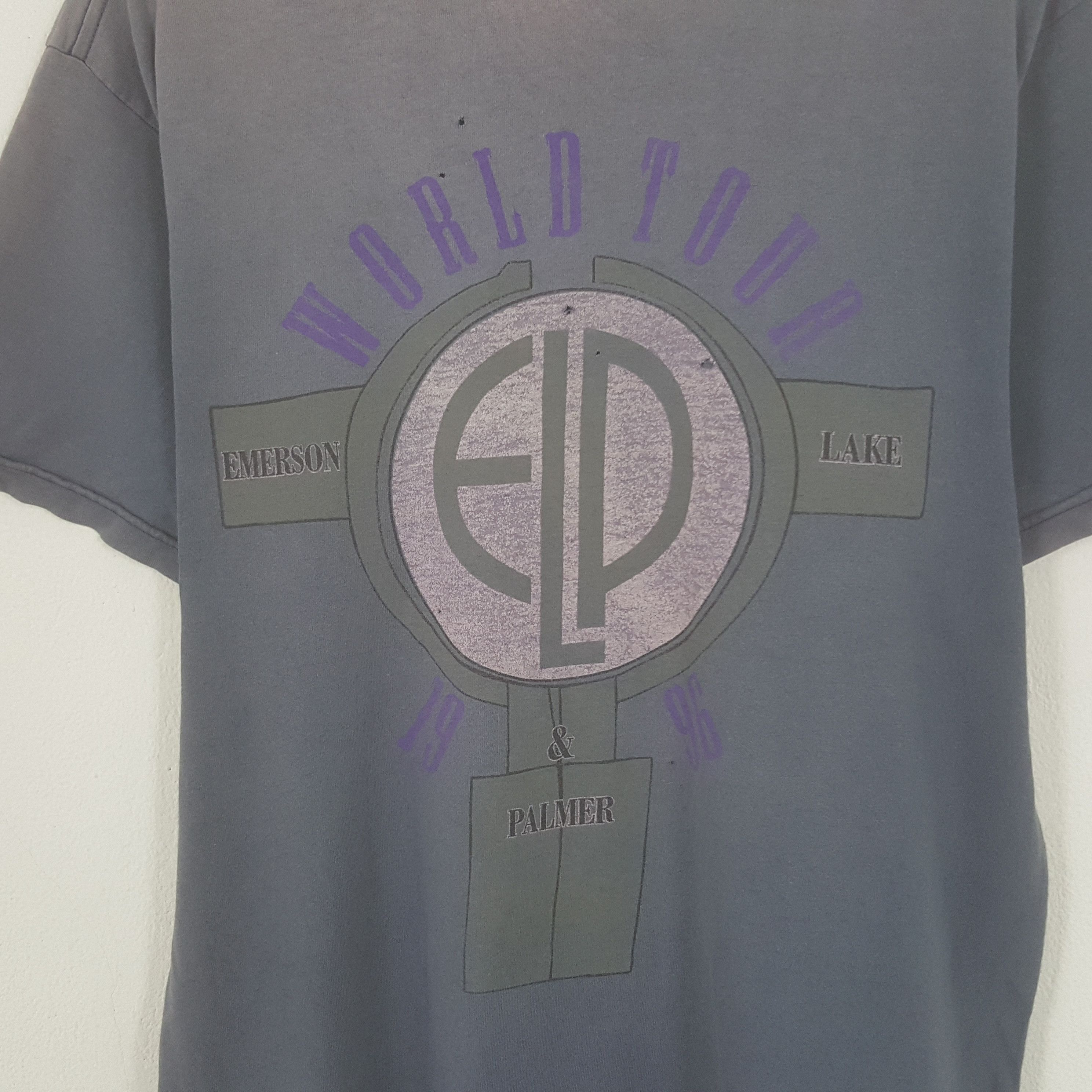 Vintage Vintage Work Tour Distressed Style Tshirt Size US L / EU 52-54 / 3 - 4 Thumbnail