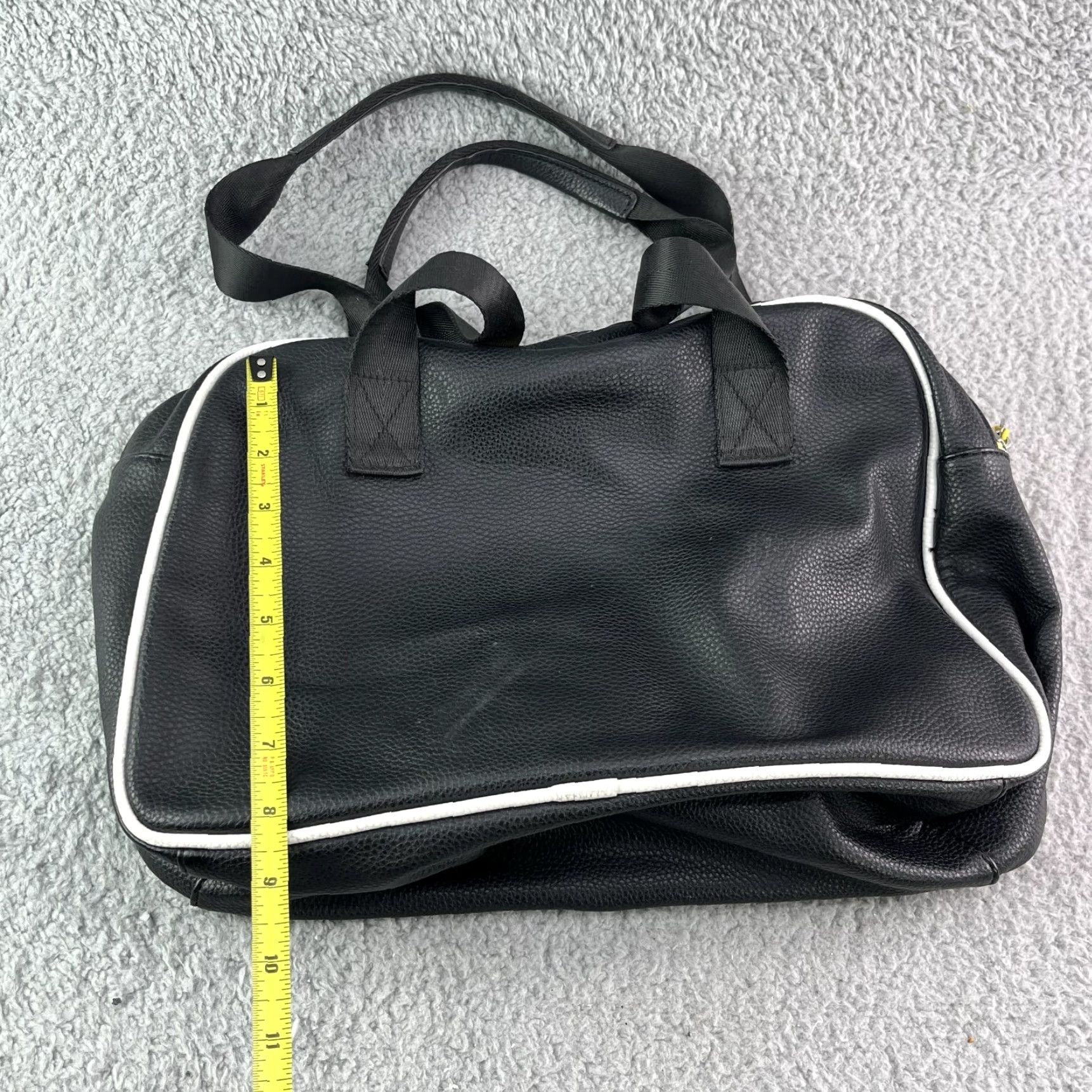 Nautica Nautica Purse LOT 2 Bowler Bag and Crossbody Y2k Classic Retro Chic Preppy 90's Bag Crossbody Womens Small Black 90s Vintage Style Size ONE SIZE - 4 Thumbnail