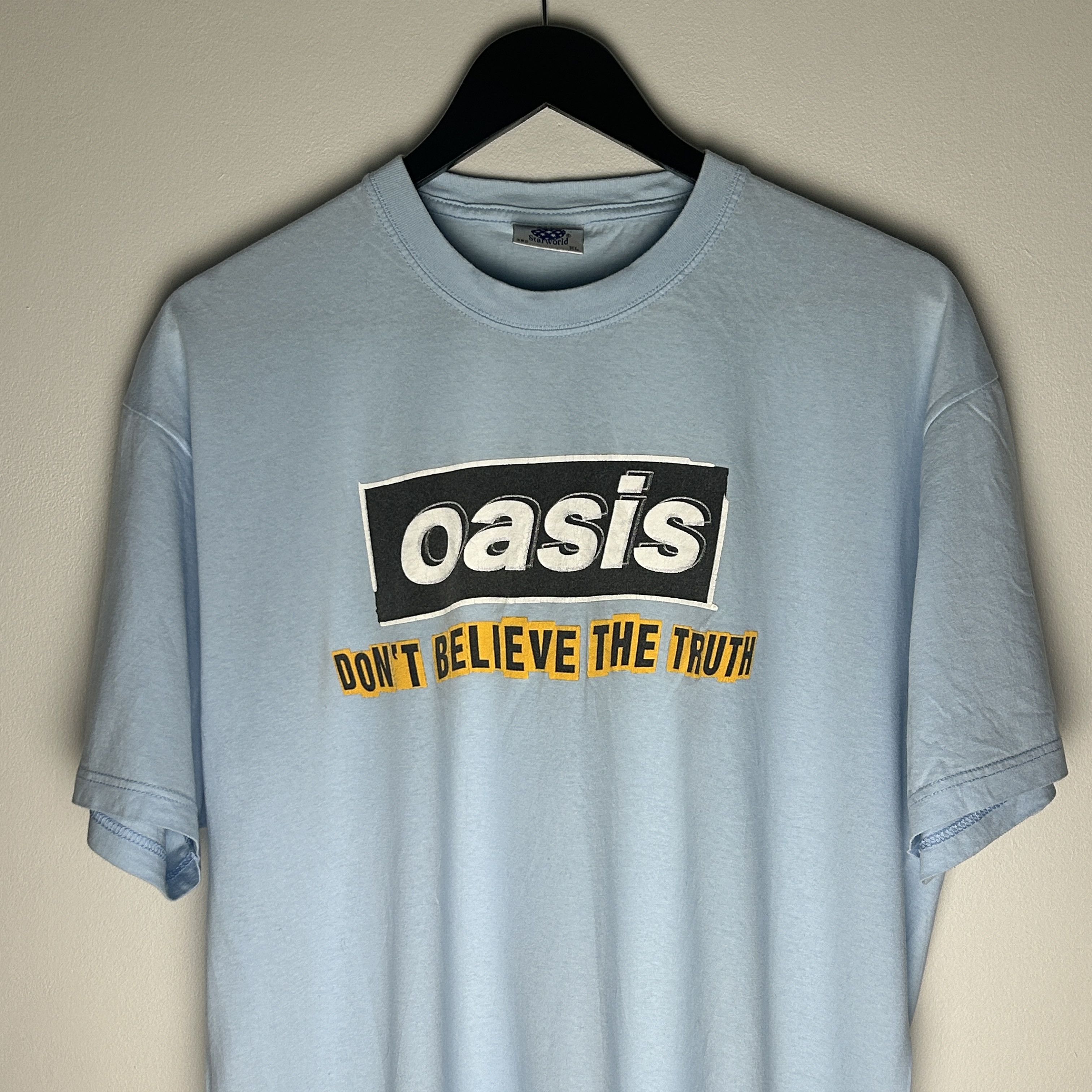 Band Tees Vintage Oasis Don’t Believe The Truth Band T-shirt Size US XL / EU 56 / 4 - 3 Thumbnail