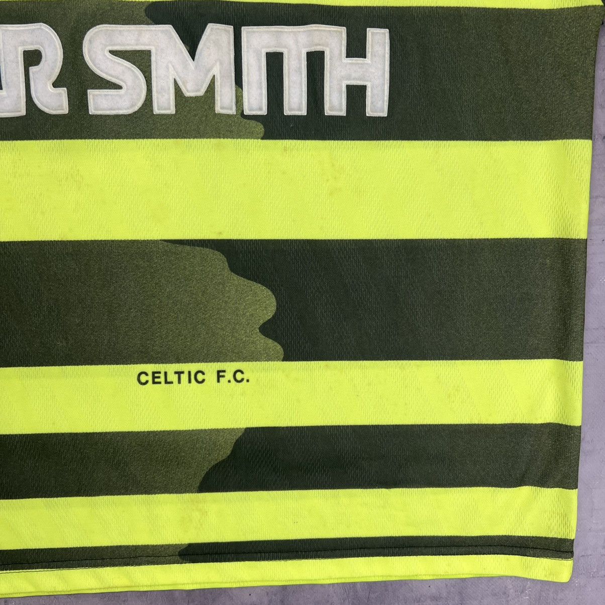 Umbro Rare! Celtic 1996/97 Umbro Soccer Jersey Shirt Vintage Size US XL / EU 56 / 4 - 13 Thumbnail