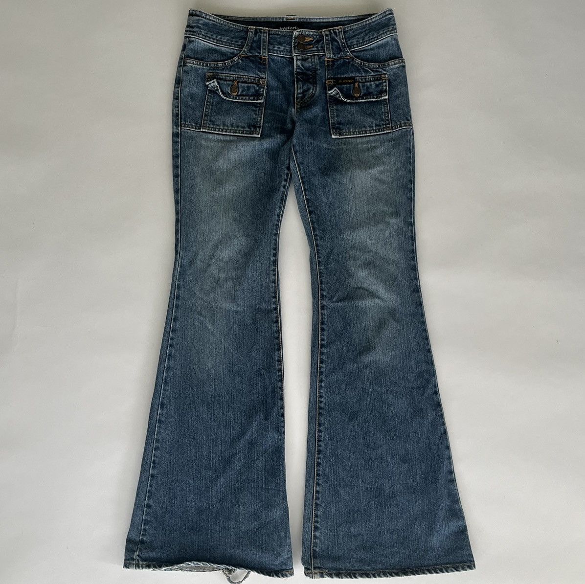 Hysteric Glamour Hysteric Glamour 2000's Flaref Bell Bottom Cargo Jeans Size 30" / US 8 / IT 44 - 1 Thumbnail