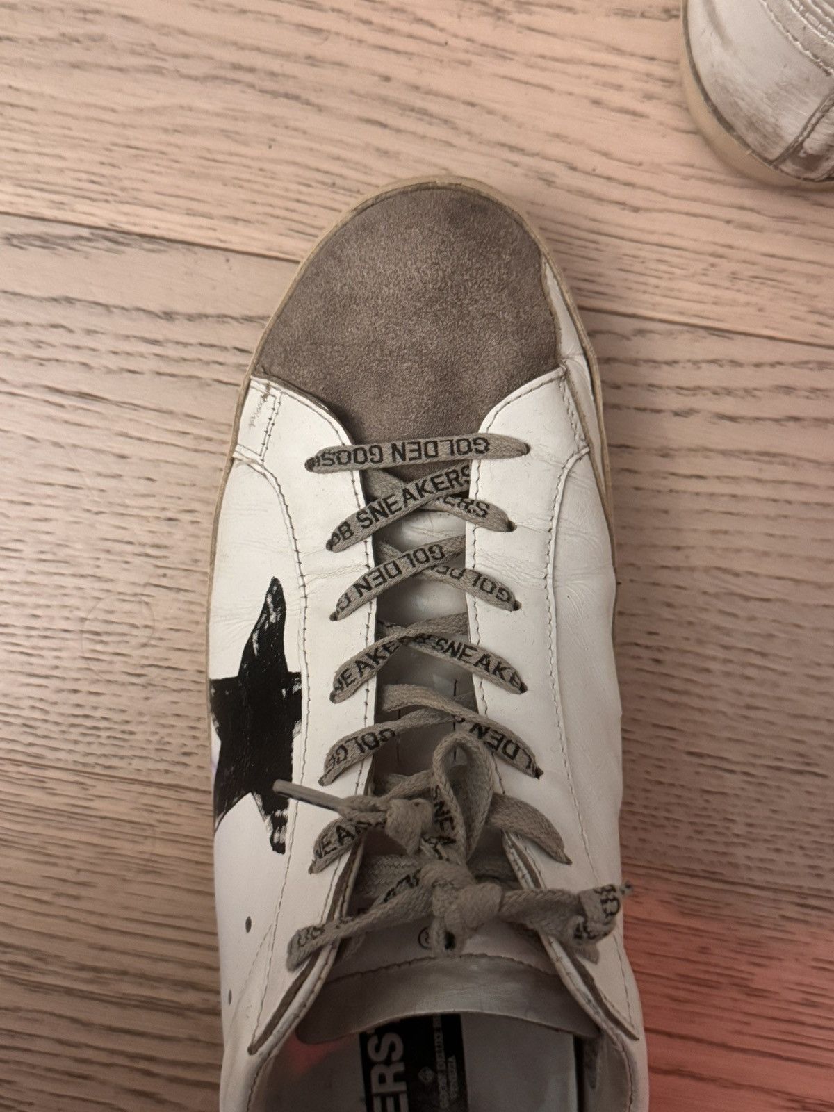 Golden Goose Golden Goose Superstar (Rarest-Discontinued) Size US 12 / EU 45 - 5 Thumbnail