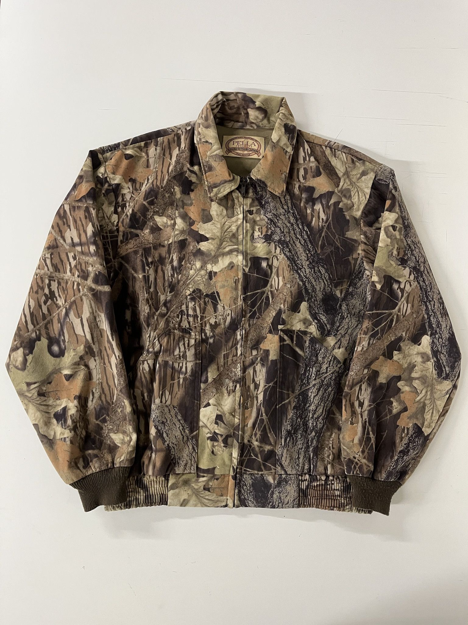 Vintage Vintage 2000s Faux Suede Realtree Breakup Camo Jacket Size L Size US L / EU 52-54 / 3 - 1 Thumbnail