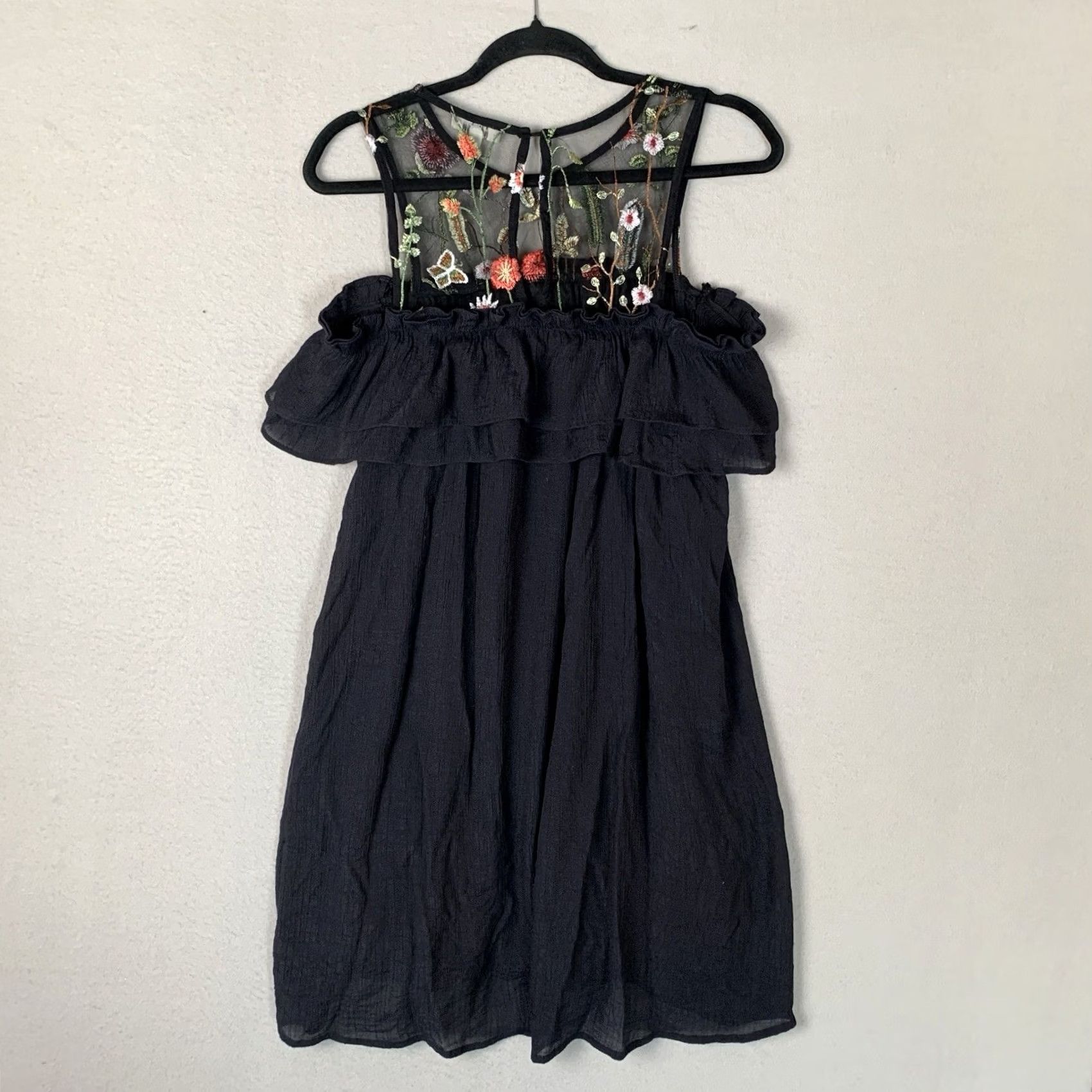 Vintage UMGEE Dress Womens S Black Floral Embroidered Off the Shoulder Gauzy Midi Shift Size S / US 4 / IT 40 - 3 Thumbnail