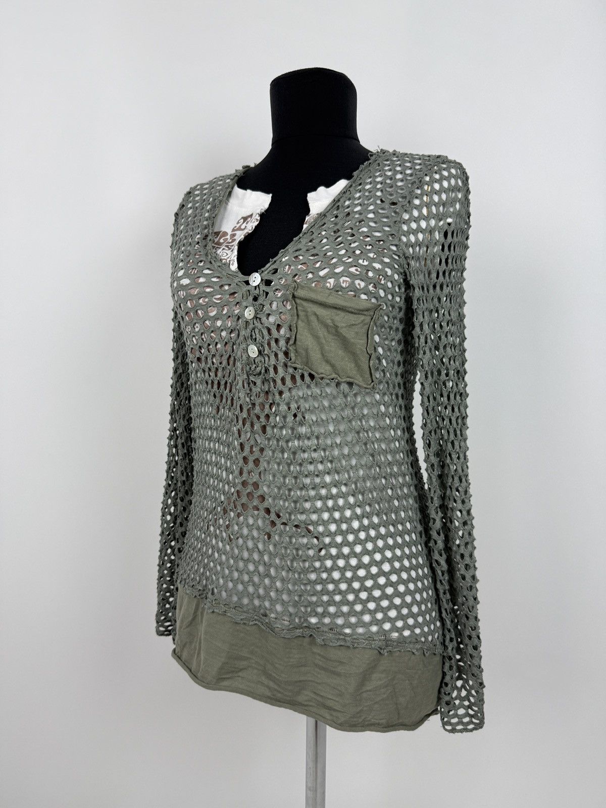 Vintage Y2K Vintage Alt Khaki Green Fishnet V-Neck Long Sleeve Size L / US 10 / IT 46 - 1 Thumbnail