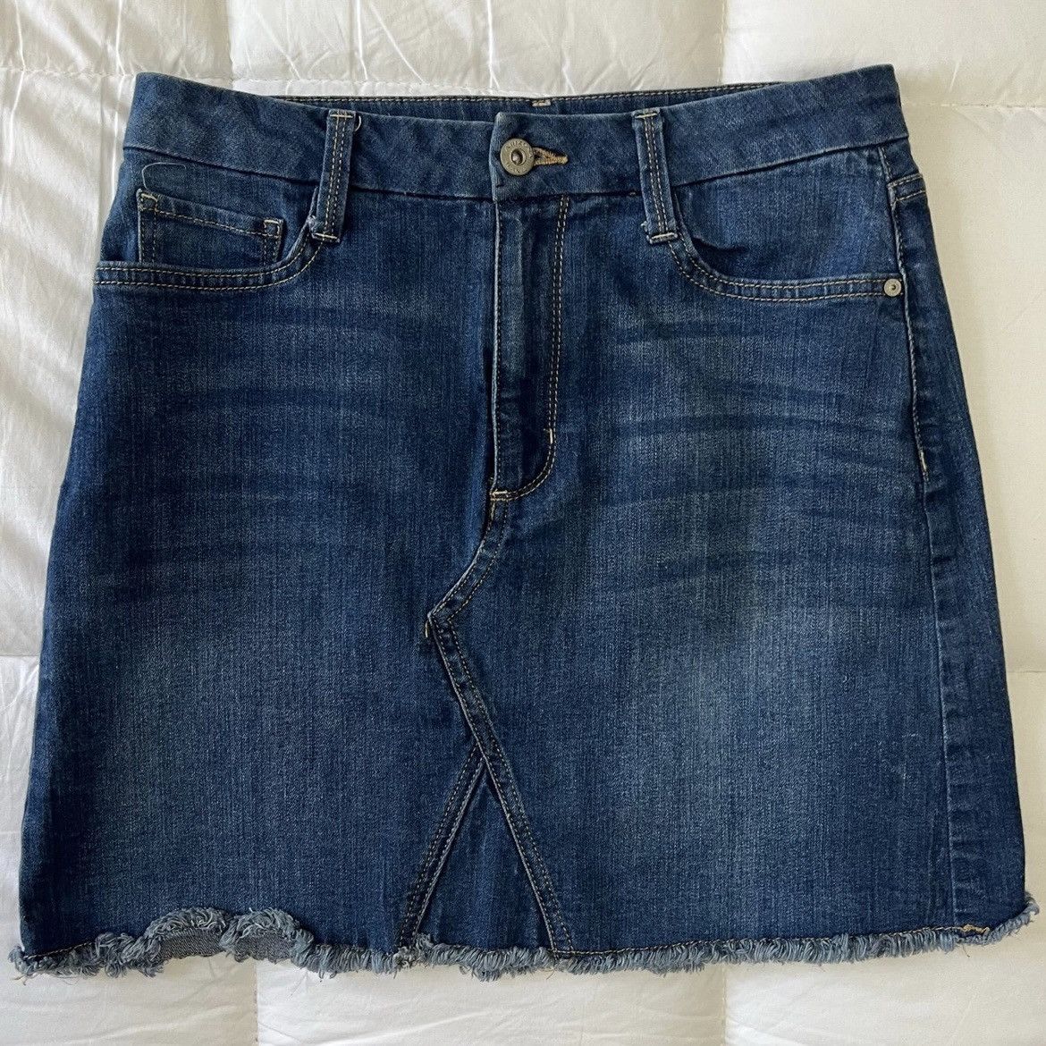 Other Vintage Wash Fringe Hem High Rise Denim Jean Skirt Women’s 7 Size 28" / US 6 / IT 42 - 1 Thumbnail