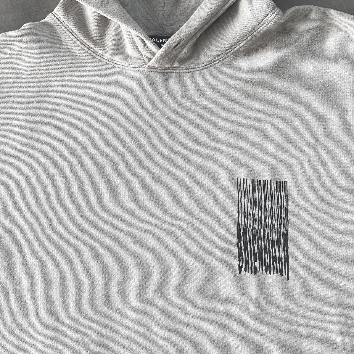 Balenciaga BARCODE OVERSIZED HOODIE - DEMNA 2021 Size US XXS / EU 40 - 2 Thumbnail