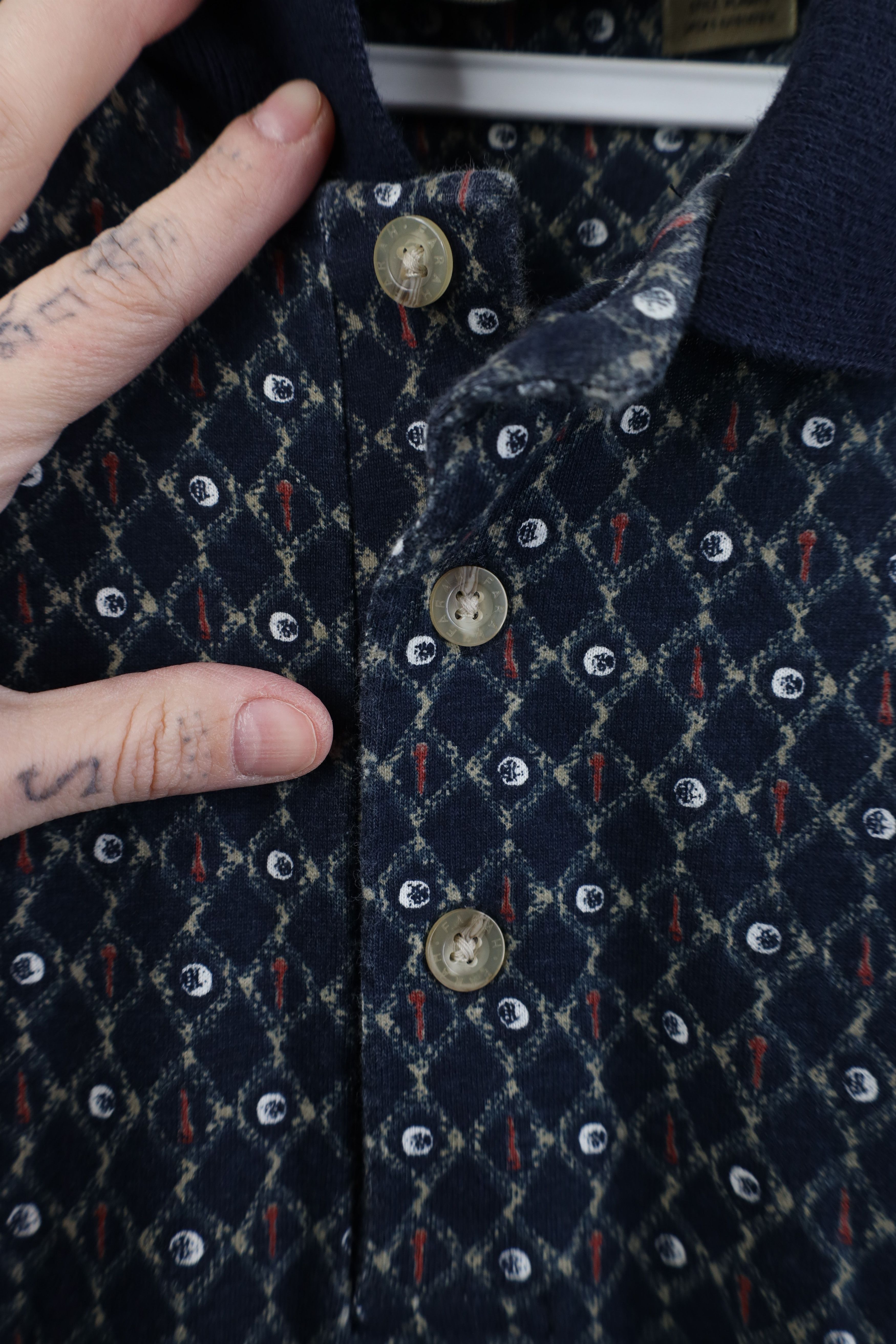 Vintage Vintage 90s Streetwear Ball Tee All Over Print Polo Shirt Size US L / EU 52-54 / 3 - 4 Thumbnail