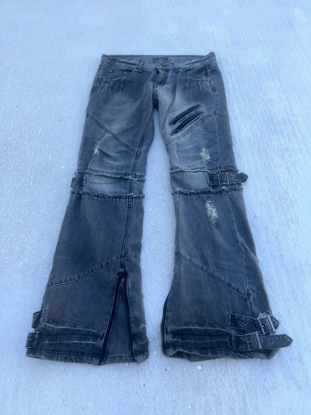Japanese Brand Hysteric Glamour Style Japanese Bondage Flare Jeans Size US 32 / EU 48 - 8 Thumbnail