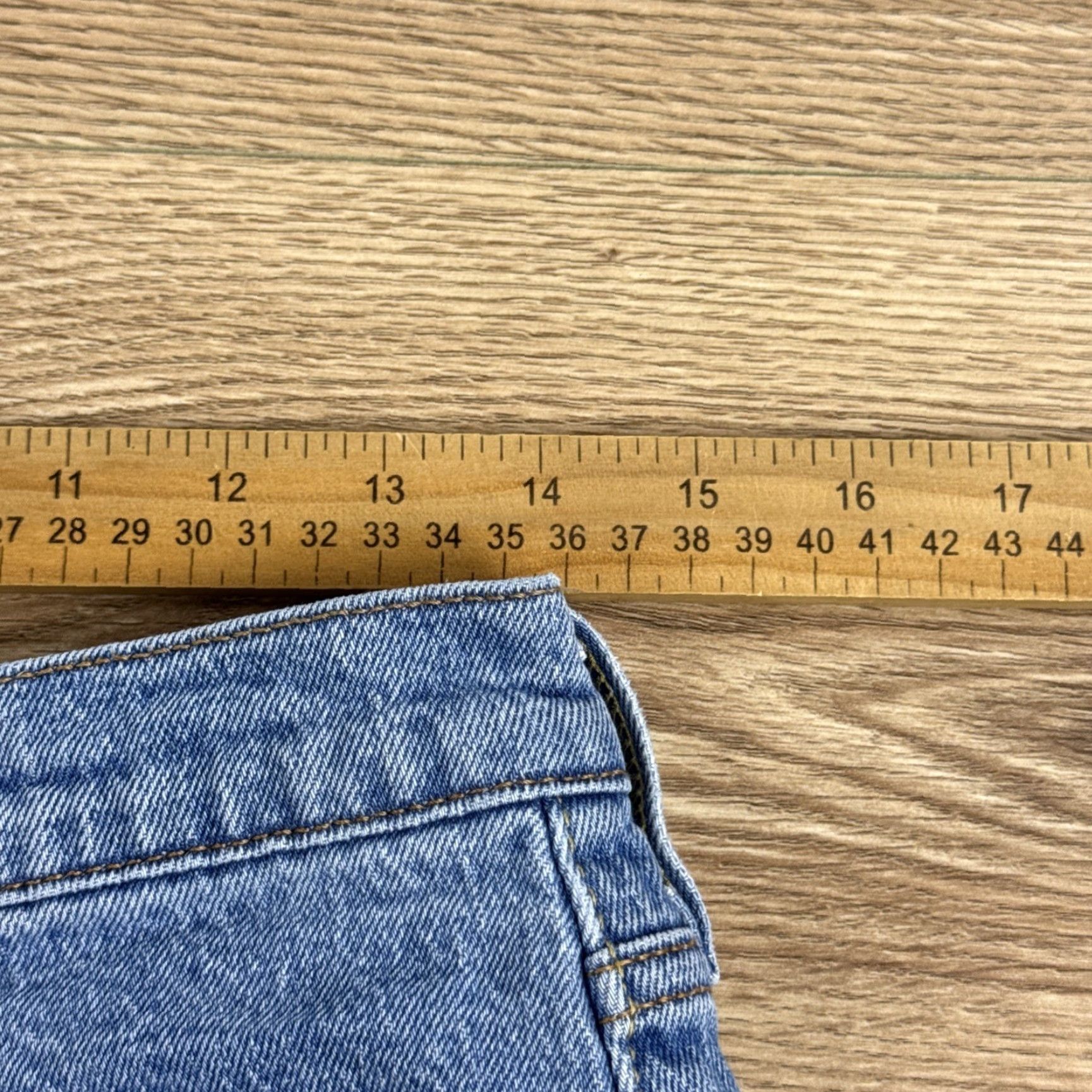 Levi's VINTAGE Levi's 501 Womens High Rise Button Fly Cut-Off Jean Denim Shorts Adult Size 29 Blue 2in Inseam Womens Size 29" - 5 Thumbnail