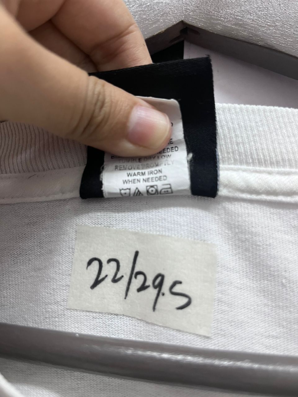 Huf Huf T-shirt box logo fade vintage size Large Size US L / EU 52-54 / 3 - 5 Thumbnail