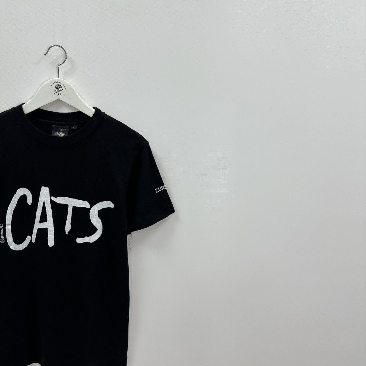 Vintage Vintage 80s Cats Music film tee Zurich 1981 rare Eyes y2k Size US S / EU 44-46 / 1 - 3 Thumbnail