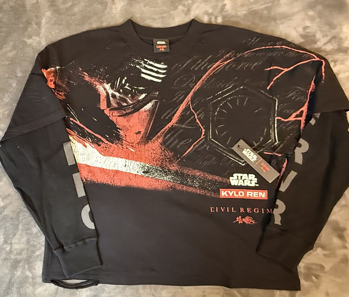 Civil Regime Civil Regime x Star Wars Kylo Ren Distress Wash Layered LS Size US L / EU 52-54 / 3 - 1 Thumbnail