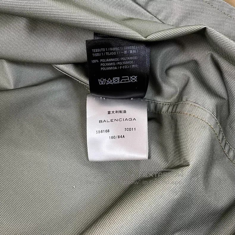 Balenciaga Balenciaga Khaki back large logo jacket windbreaker Size XS / US 0-2 / IT 36-38 - 9 Thumbnail