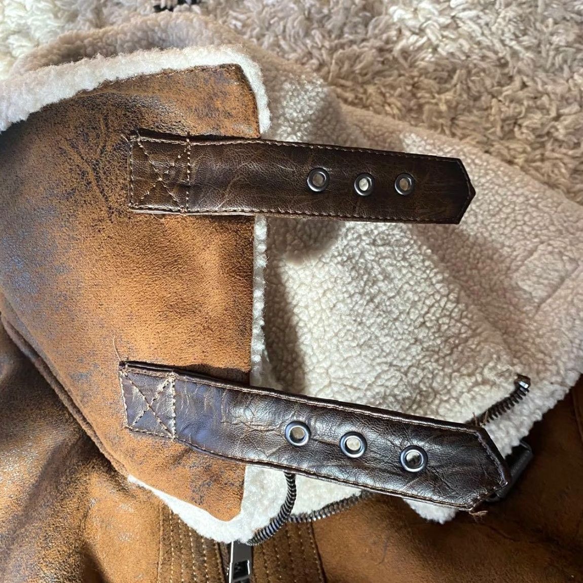 Zara VINTAGE Zara Faux Shearling B-3 Jacket S Size Used Cold Weather Military Fur Shrug Style Mens Womens Girls Boys Size US S / EU 44-46 / 1 - 6 Thumbnail