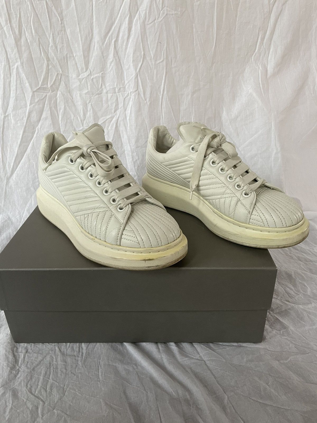 Alexander McQueen Pelle S Gomma Quilt Stitch Size US 8 / EU 41 - 1 Thumbnail