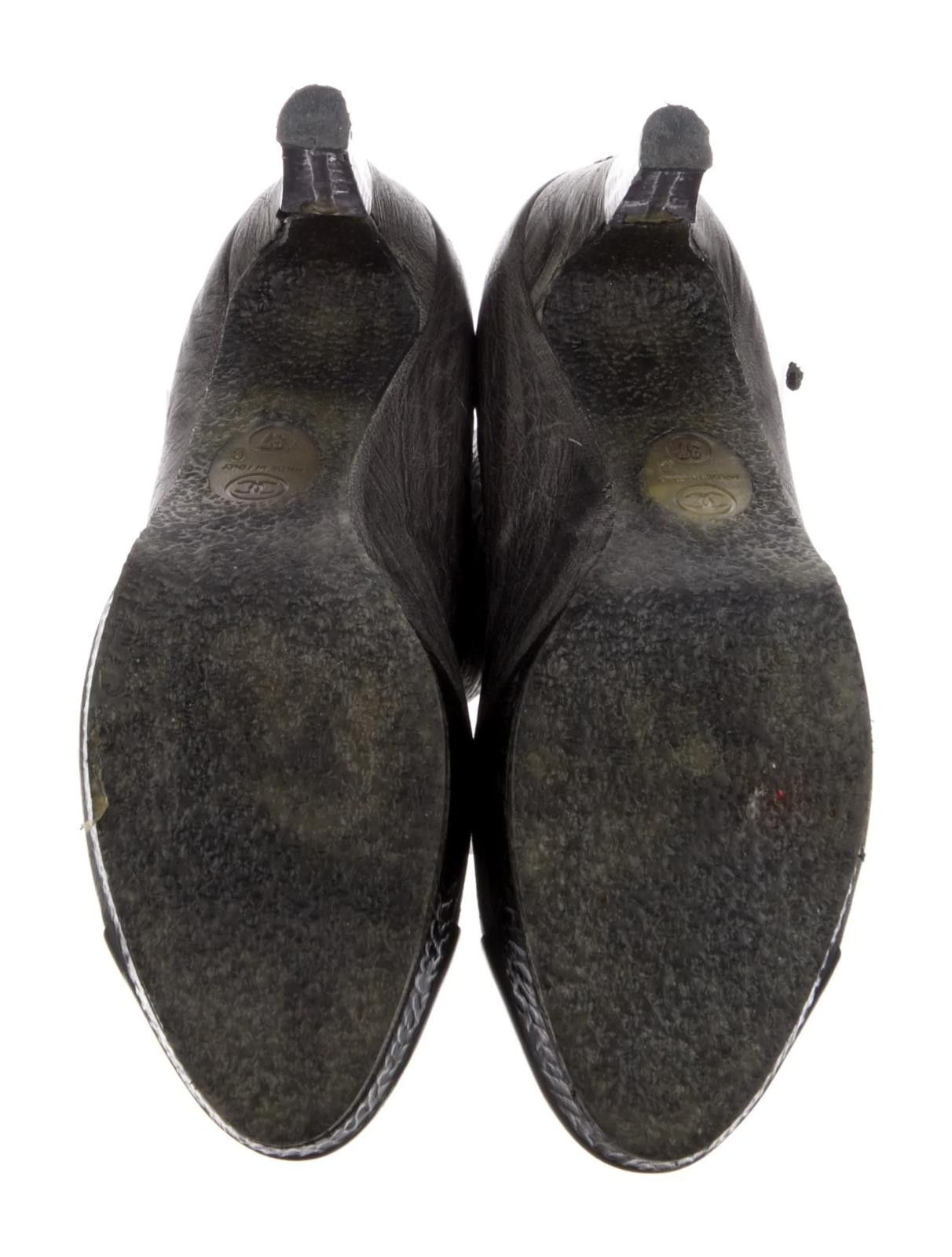 Chanel Chanel Grey Leather booties Sz US6 EU37 Ret.$1399 Size US 6 / IT 36 - 4 Thumbnail