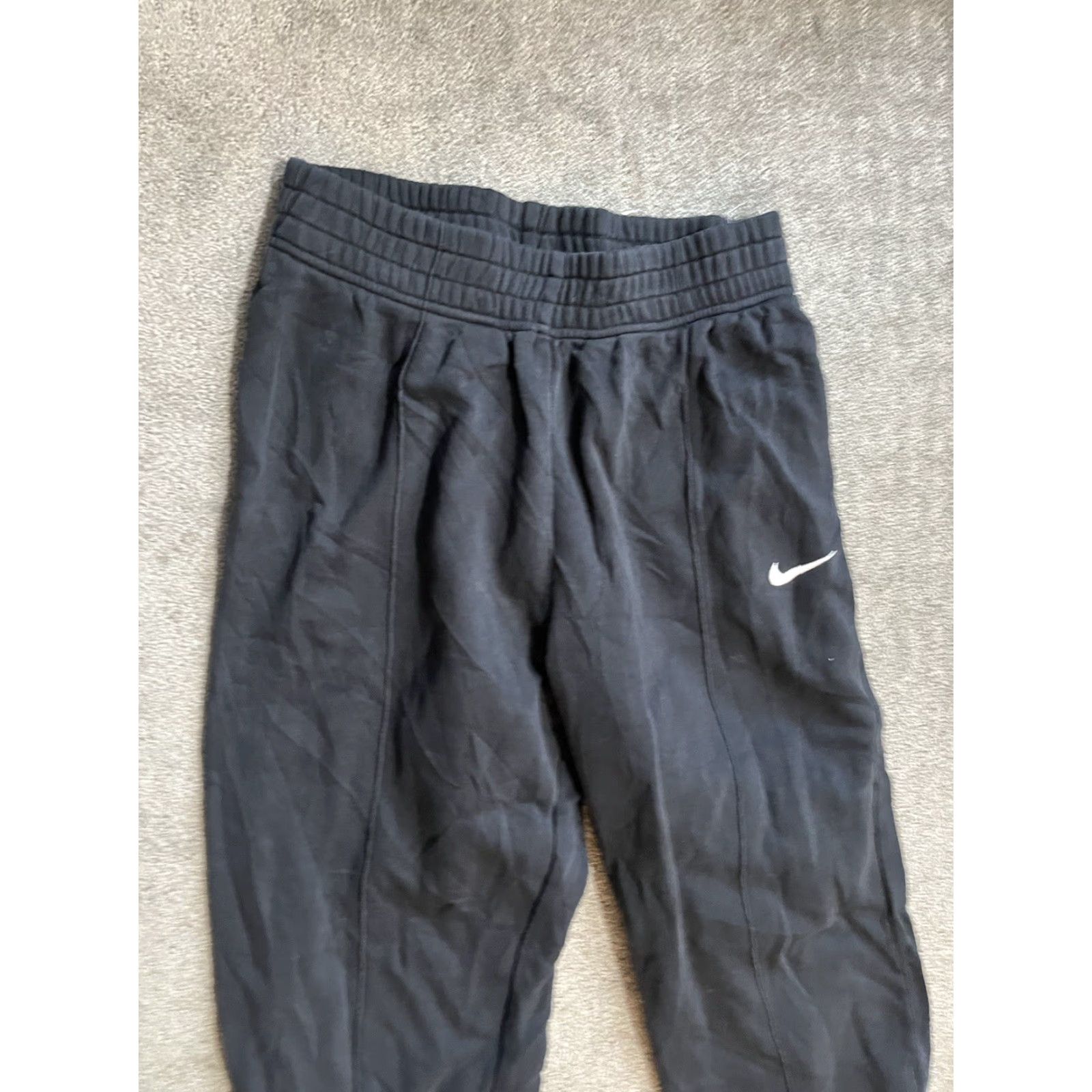Nike NIKE Sportswear Essential Fleece Pants Women’s S Black Nike Pants Women S Black Athletic Tapered Sweatpants Features Pockets Adjustable Waist Size 28" / US 6 / IT 42 - 2 Thumbnail