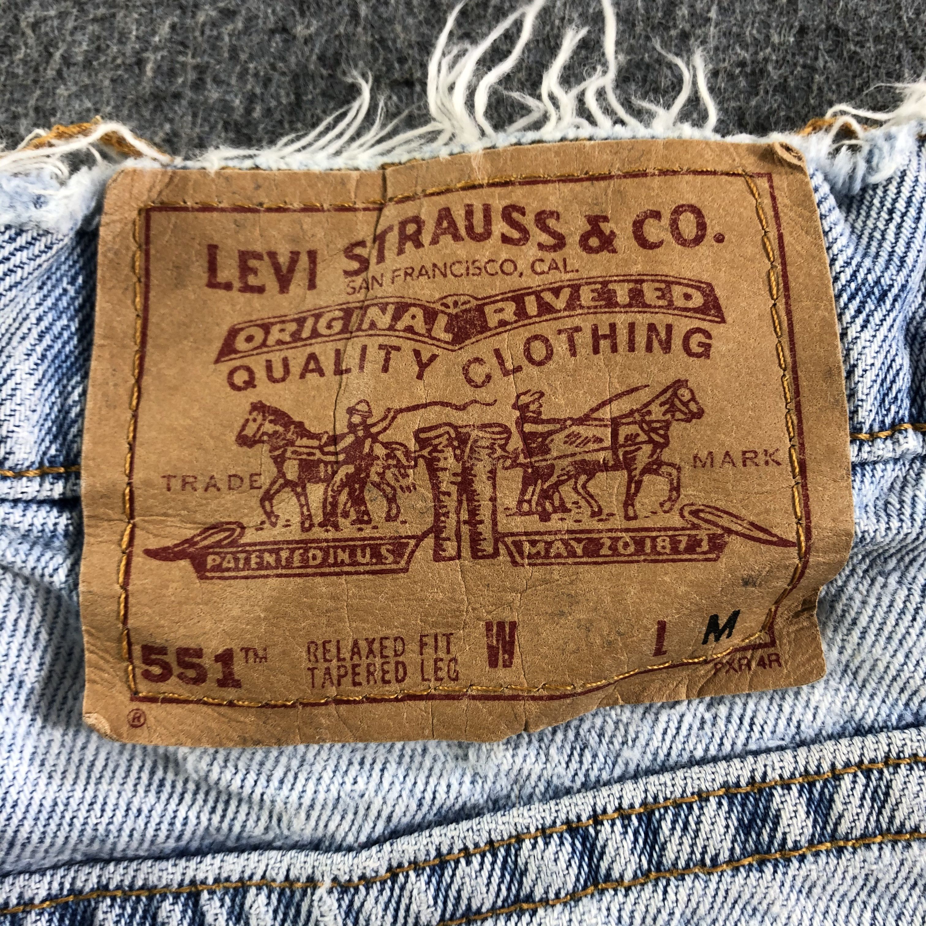 Levi's 90s Vintage Light Wash Levis 551 Jeans-J3310 Size US 31 - 5 Thumbnail