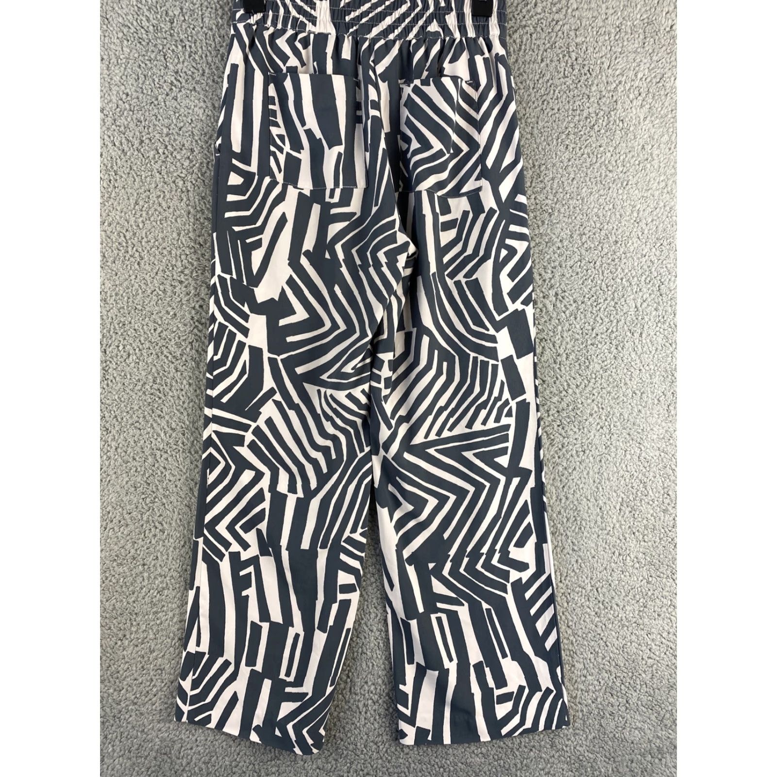 Ann Taylor LOFT Womens Pants Pull On Lightweight XS Gray Viscose Straight P / 37- 17 Regular Size Type: Pants, Women Size 26" / US 2 / IT 38 - 6 Thumbnail
