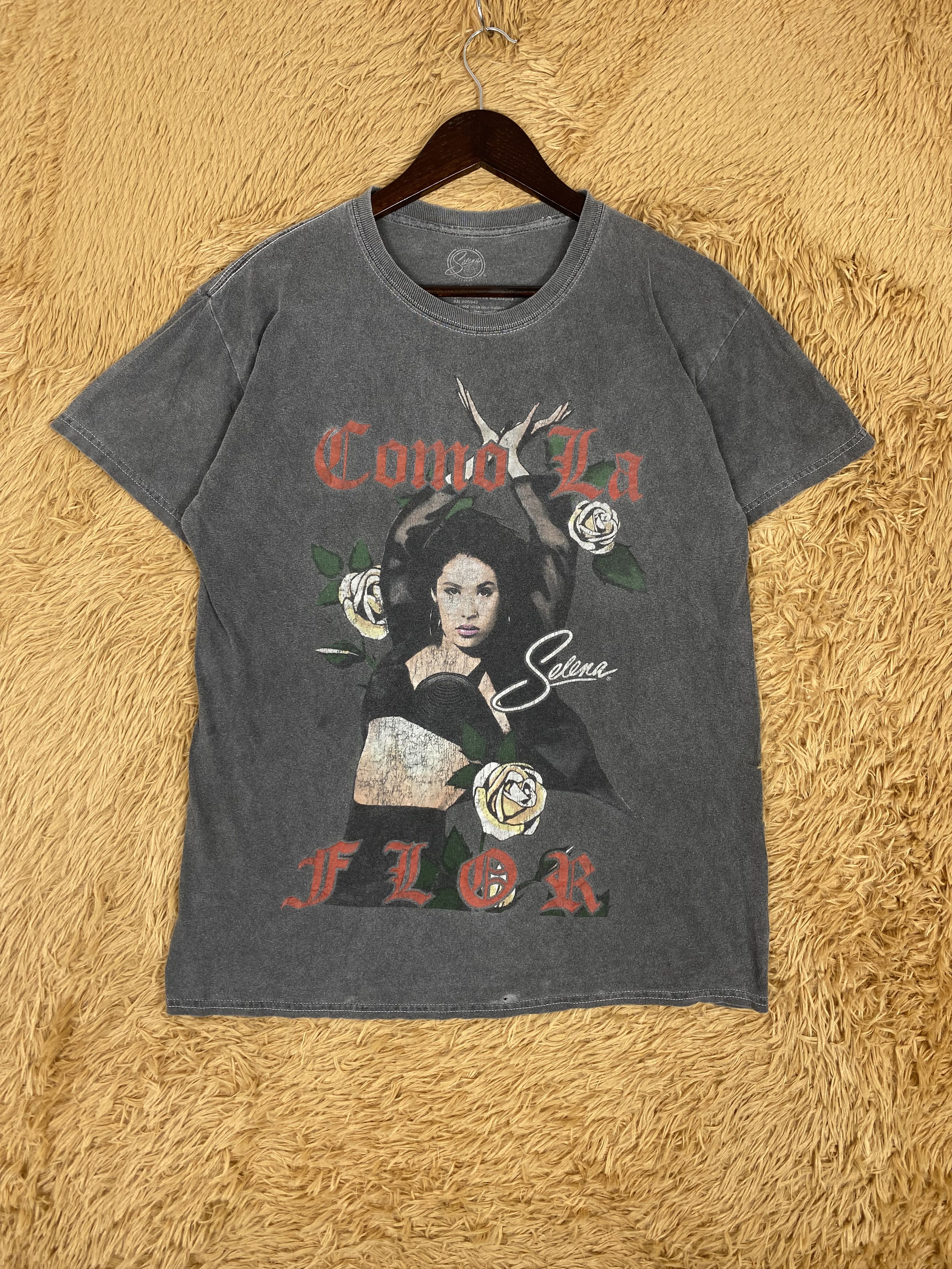 Band Tees Vintage Selena Como La Sunfaded T-Shirts PT0023 Size US M / EU 48-50 / 2 - 1 Thumbnail