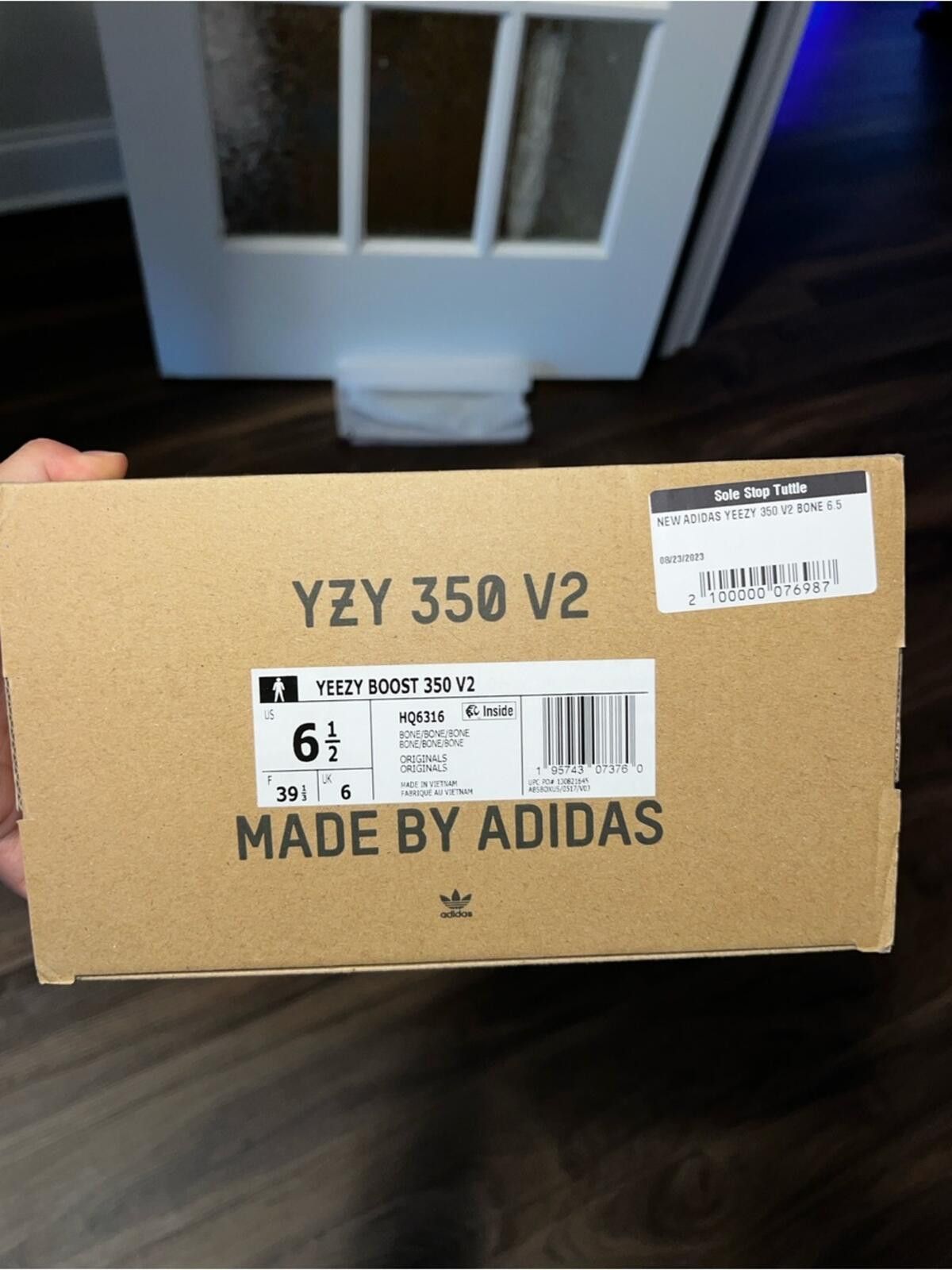 Adidas Yeezy 350 V2 “Bone” | Size Men’s 6.5 | OG All Size US 7.5 / IT 37.5 - 7 Thumbnail