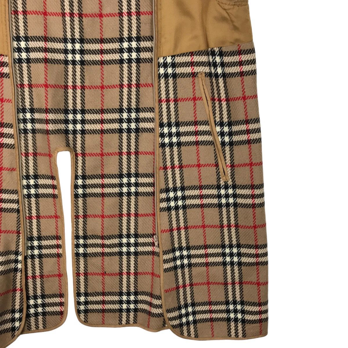 Burberry 💥 BURBERRYS NOVA CHECK LINING Size US M / EU 48-50 / 2 - 7 Thumbnail