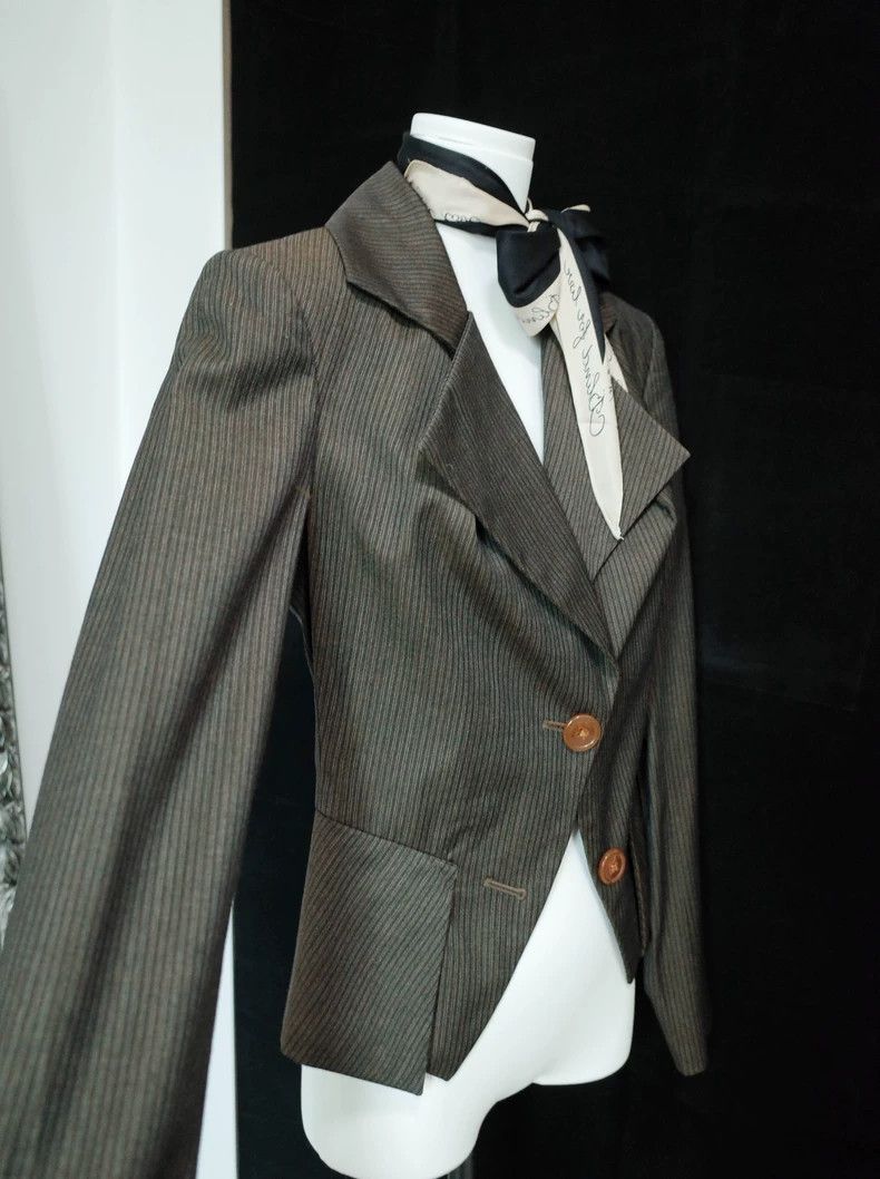 Vivienne Westwood Vivienne Westwood Straightened crease collar wool suit jac Size XS / US 0-2 / IT 36-38 - 2 Thumbnail