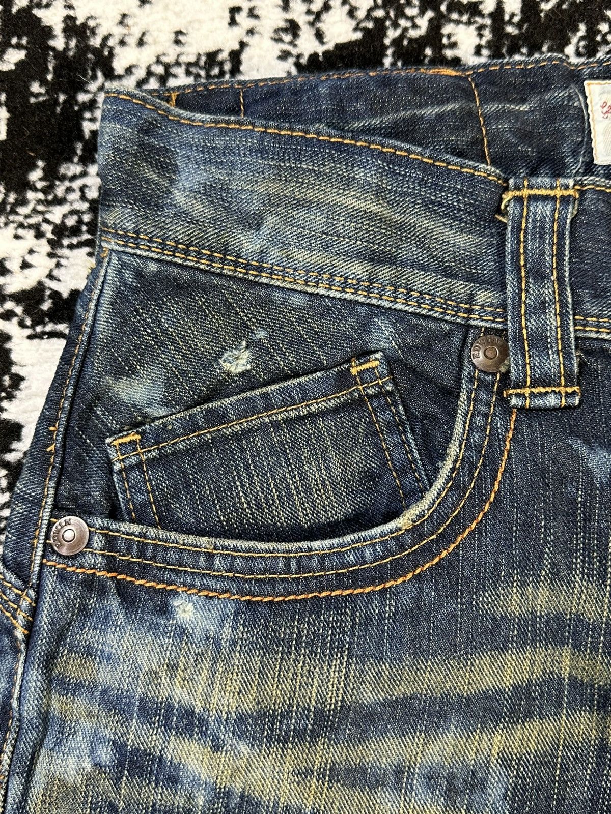 Edwin Flare Edwin Exclusive Vintage Buckle Back Distressed Denim Size US 27 - 6 Thumbnail