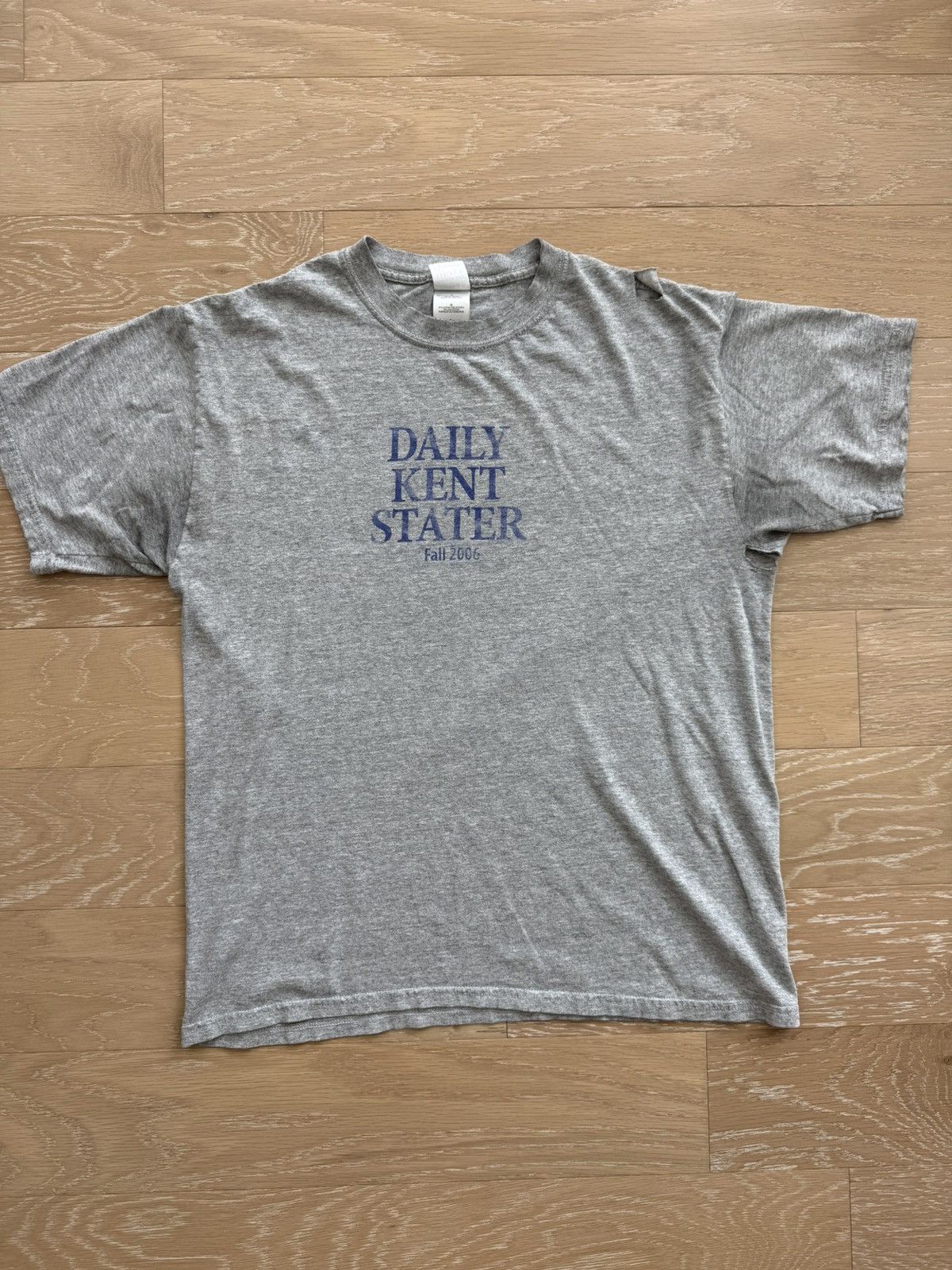 Other Daily Kent Stater 2006 Newspaper Kent State Shirt Size US L / EU 52-54 / 3 - 2 Thumbnail
