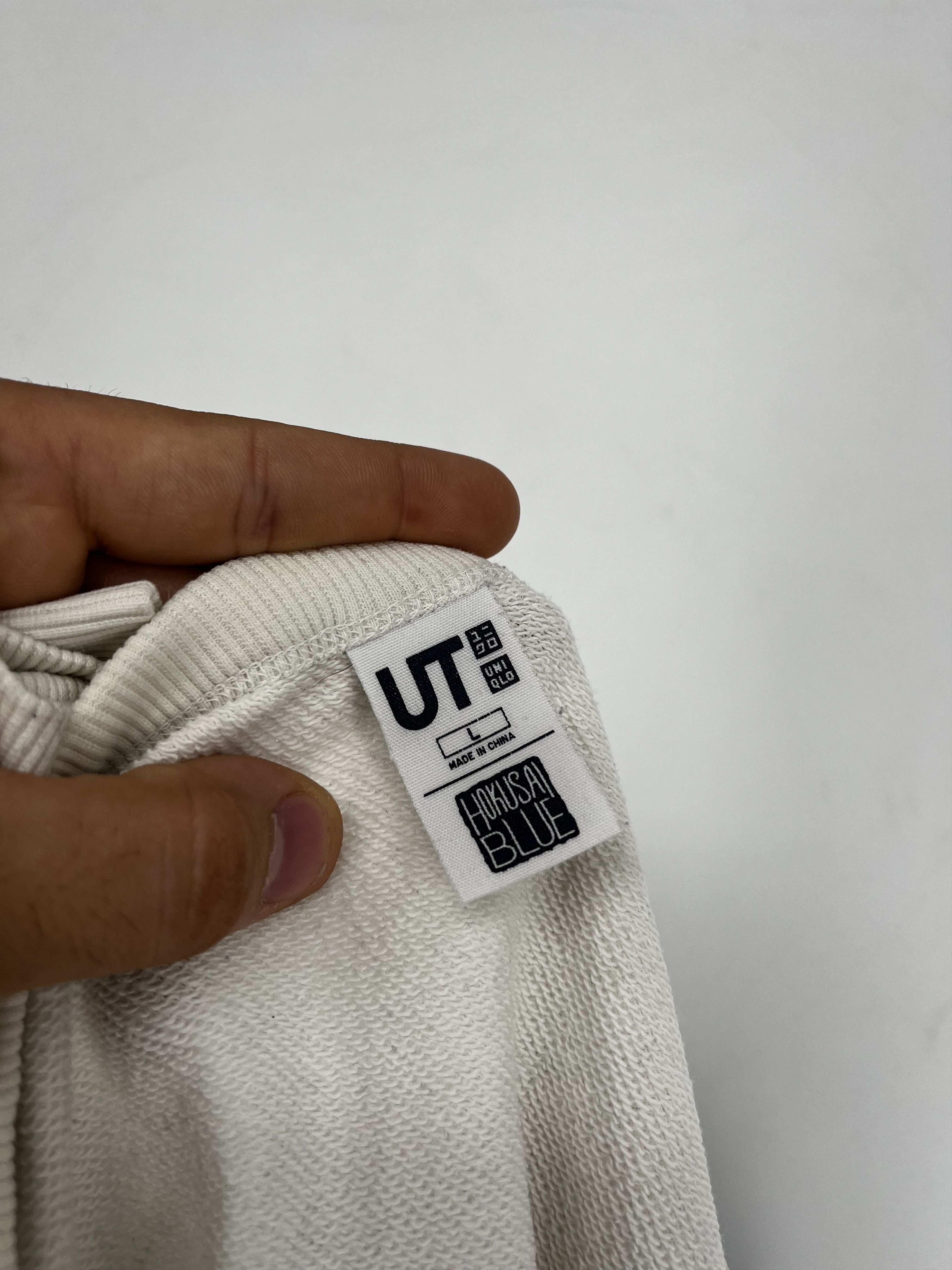 Uniqlo × Vintage Uniqlo Hokusai Blue Kanagawa Wave Graphic Crewneck Sweat Size US L / EU 52-54 / 3 - 9 Thumbnail