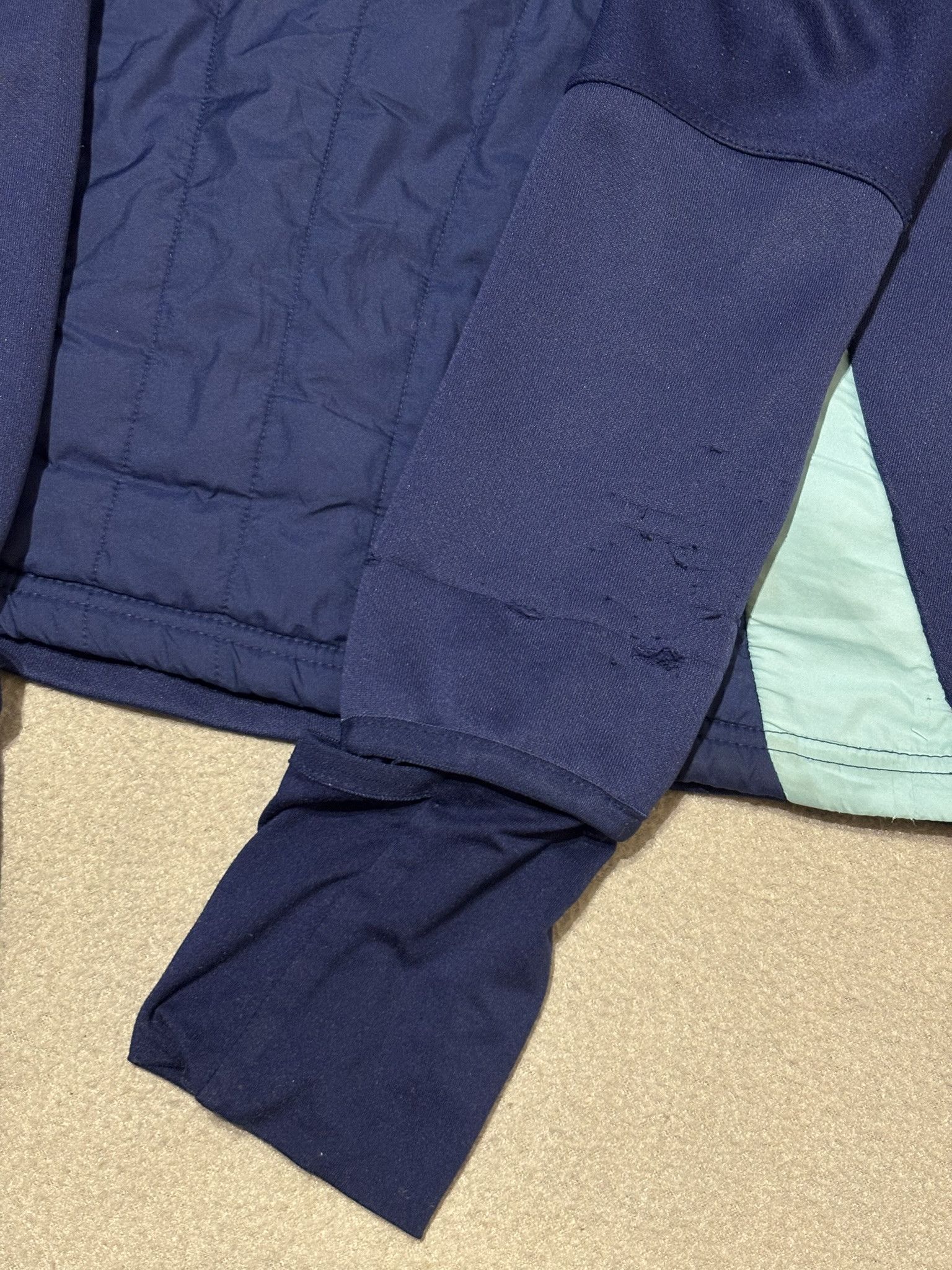 Adidas Arsenal London 2024/2025 Adidas Training hoodie Size XS Size US XS / EU 42 / 0 - 11 Thumbnail