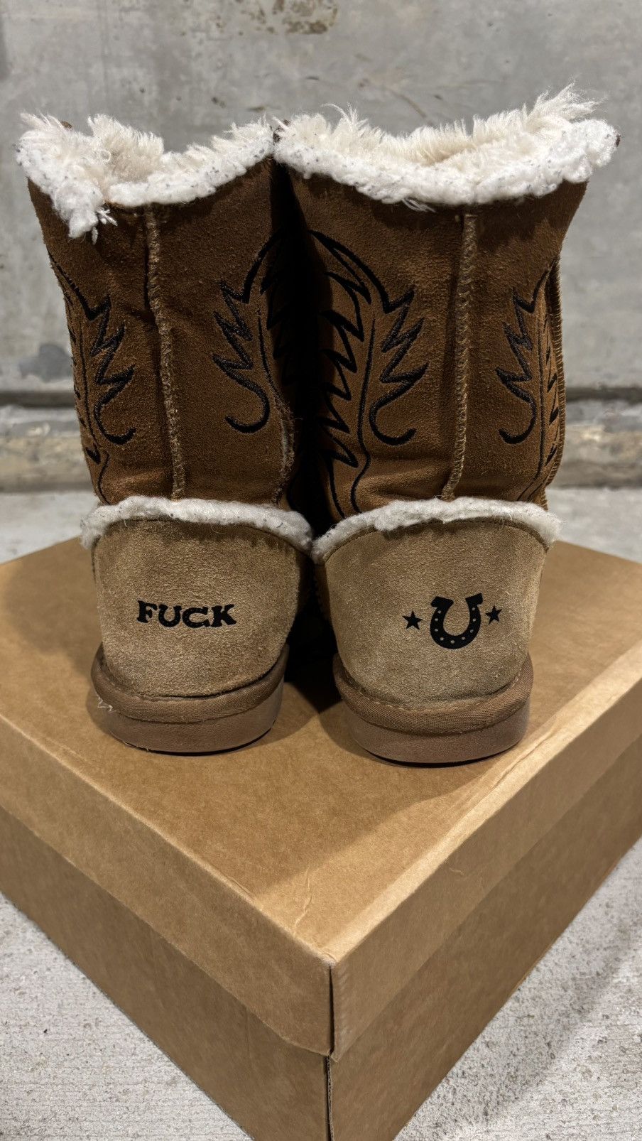 1199 Bazo 1199 Ugg Cowboy Boots Size US 10 / EU 43 - 11 Thumbnail