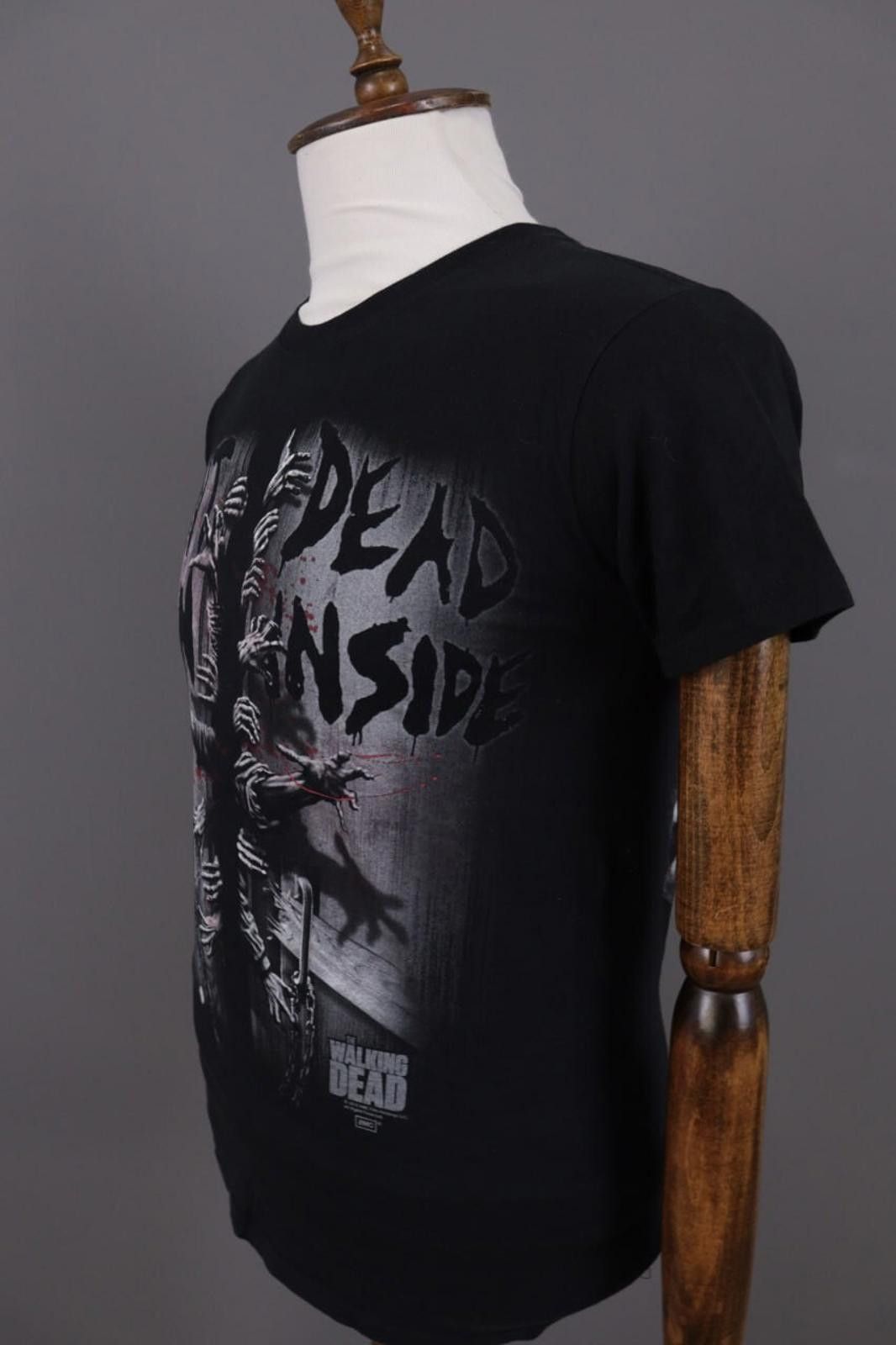 Gildan Gildan The Walking Dead AMC Black All Over Print Size S Size US S / EU 44-46 / 1 - 7 Thumbnail