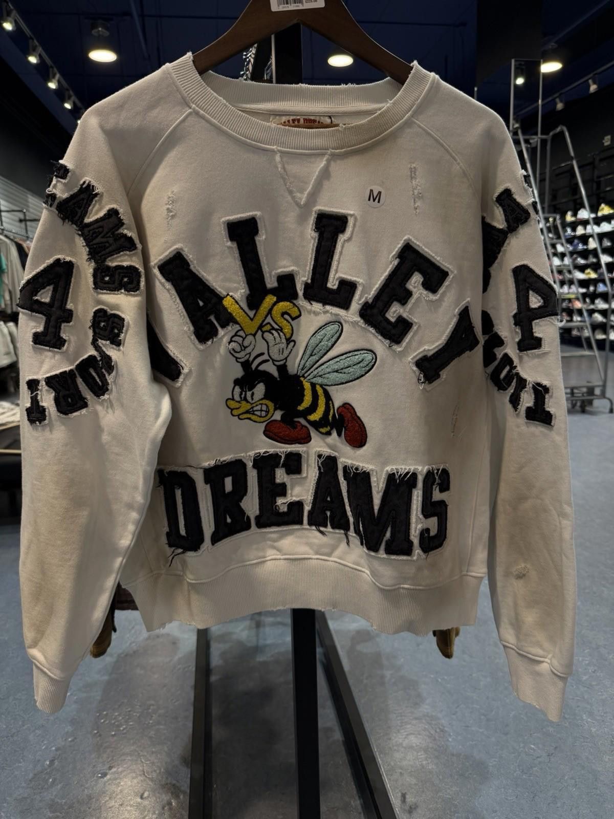 Insignia Crewneck Size Medium Brand New Valley Dreams White
