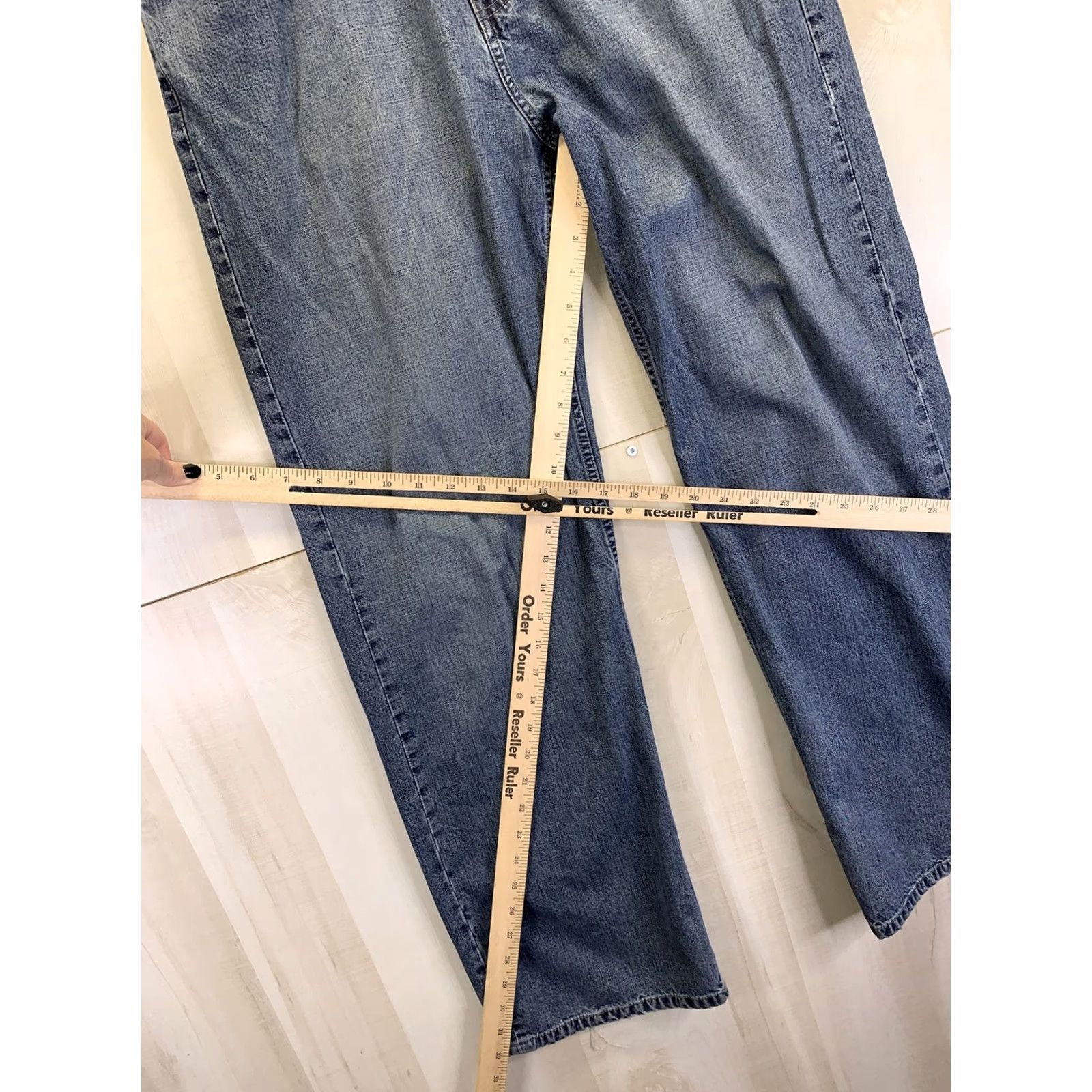 J.Crew J.CREW Jeans Mens 34x32 Straight Leg Denim Blue Regular Cotton Zip 34 in inseam 32 in Mens Jeans Size US 34 / EU 50 - 4 Thumbnail