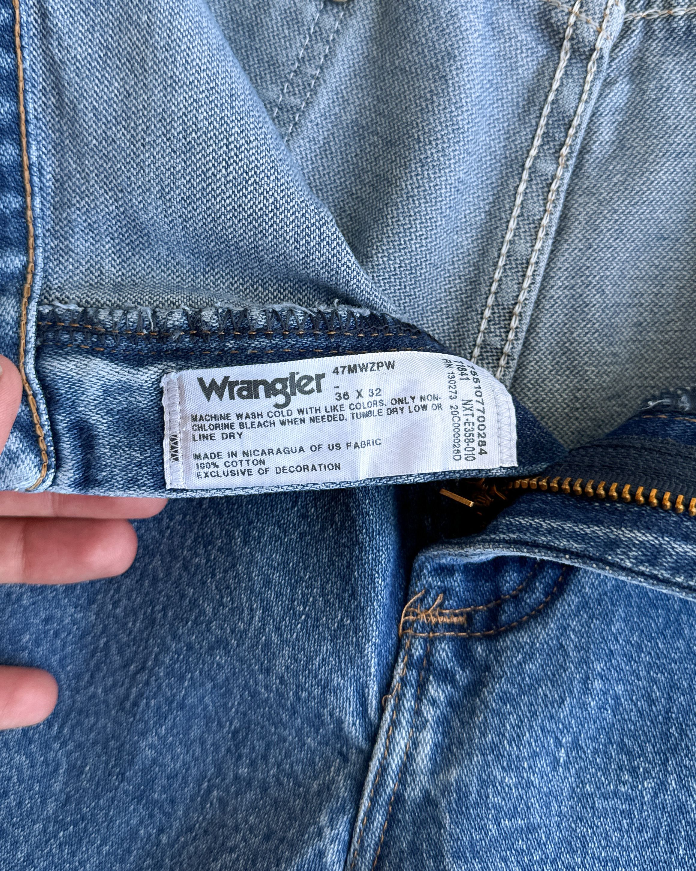 Wrangler Vintage 2000s Wrangler 47MWZ Jeans Straight Leg 35 Western Size US 35 - 3 Thumbnail