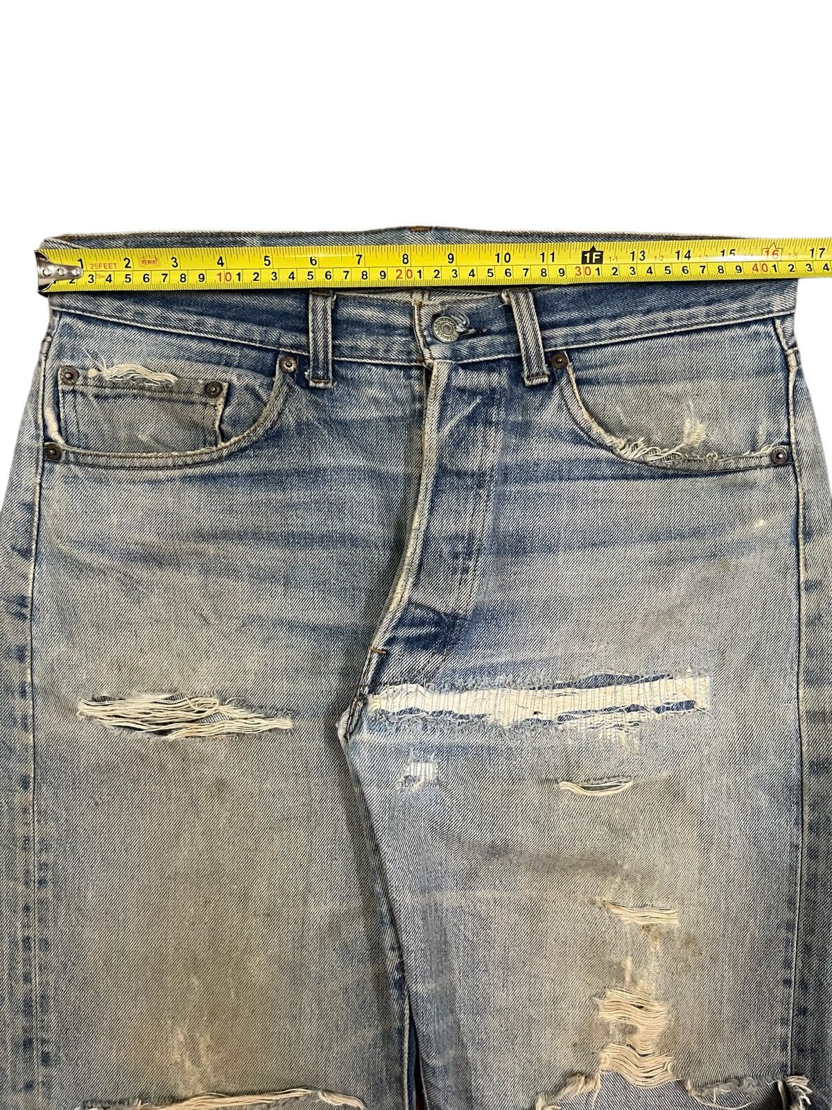 Levi's Vintage 70s Levis 501 Selvedge Button Stamp #2 Destroy Jeans Size US 34 / EU 50 - 16 Thumbnail