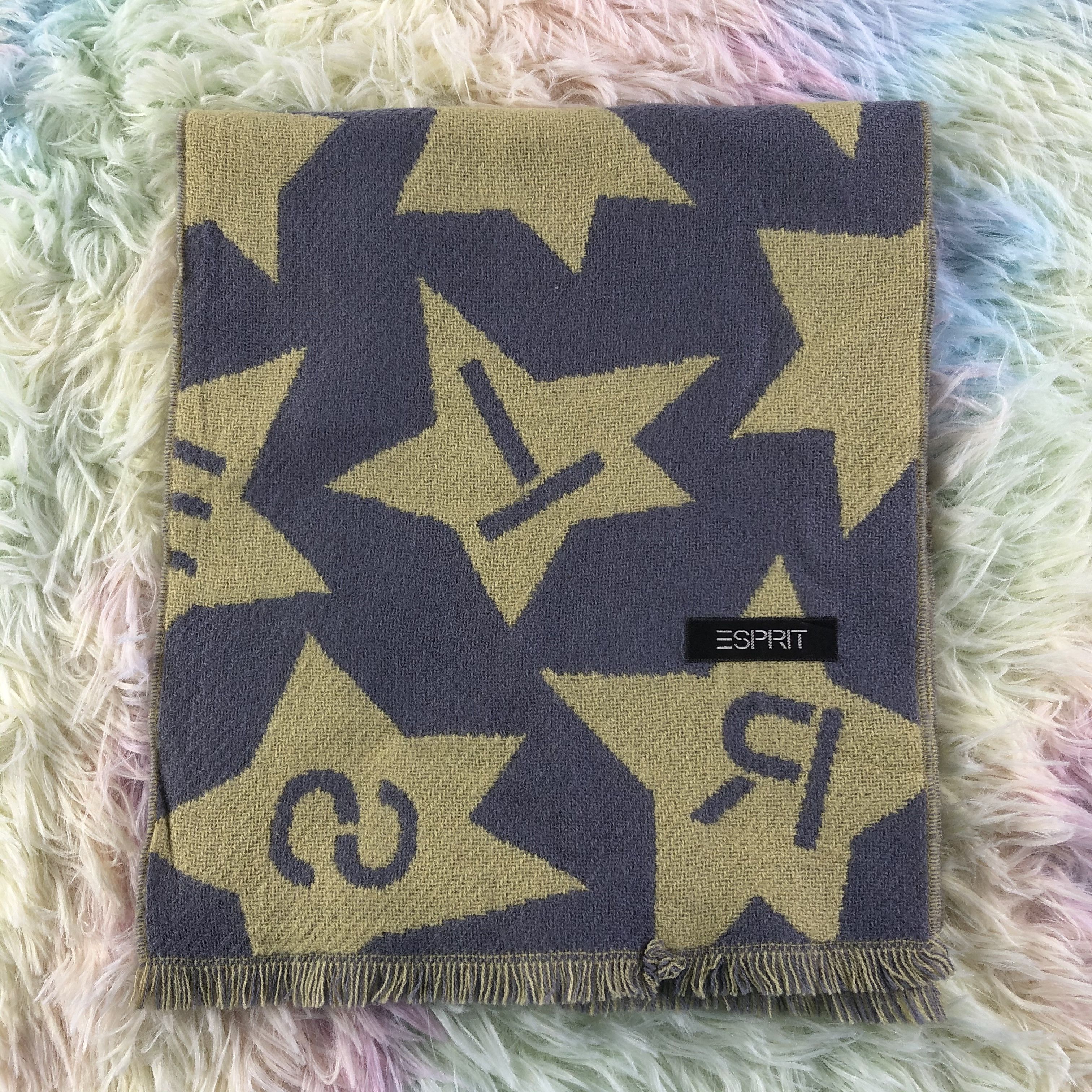 Esprit Esprit Scarf / Muffler / Neckwear - KM241 Size ONE SIZE - 2 Thumbnail