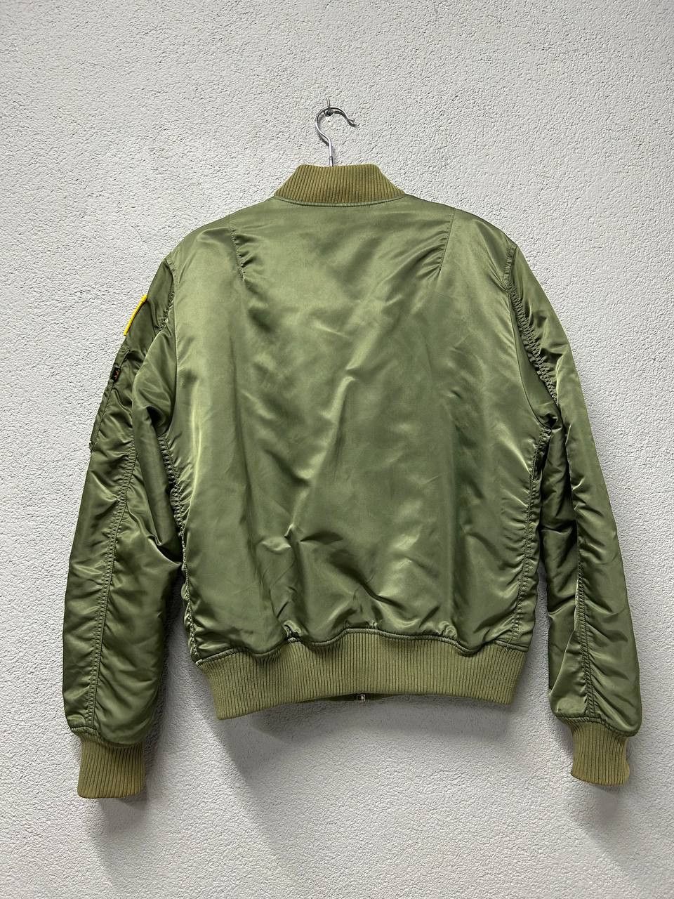 Alpha Industries Alpha Industries NASA mens bomber jacket size M Size US M / EU 48-50 / 2 - 19 Thumbnail