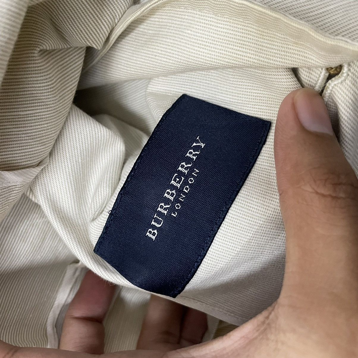 Burberry Burberry London Cream Blazer Size 36R - 3 Thumbnail