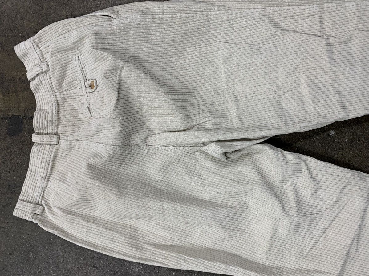 Eddie Bauer × Jean × Vintage Vintage Eddie Bauer Corduroy Missing Button Pants Size US 28 / EU 44 - 1 Thumbnail