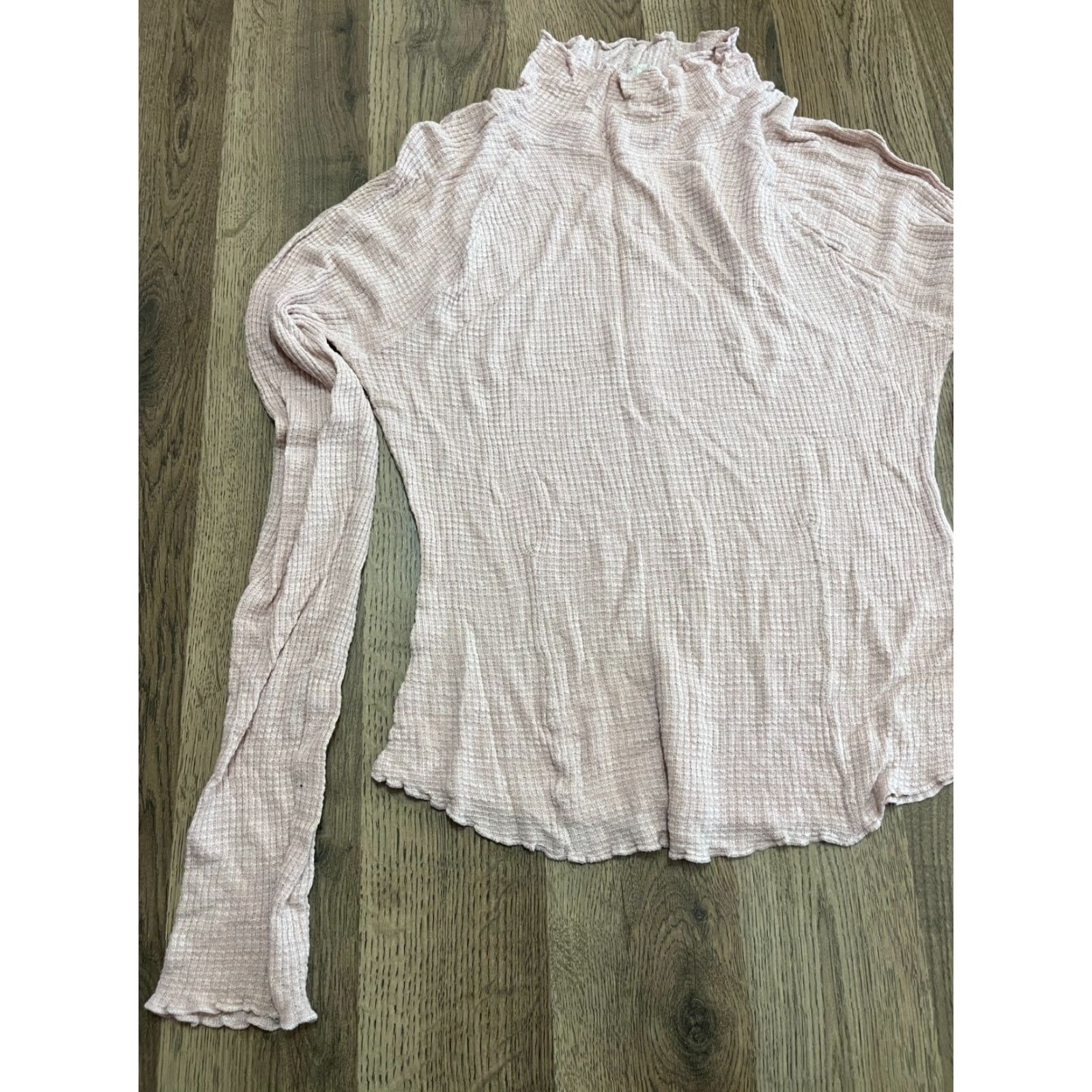 Free People Free People Shirt Womens Medium Pink Intimately Turtleneck Long Sleeve Regular Casual Modern Basic 90s? (No, avoid adding) Size M / US 6-8 / IT 42-44 - 3 Thumbnail