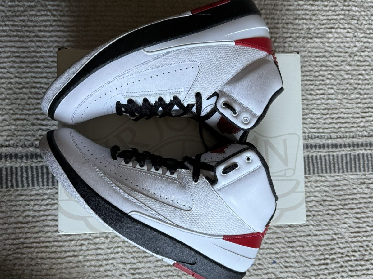 Jordan Brand Air jordan 2 chicago Size US 11.5 / EU 44-45 - 6 Thumbnail